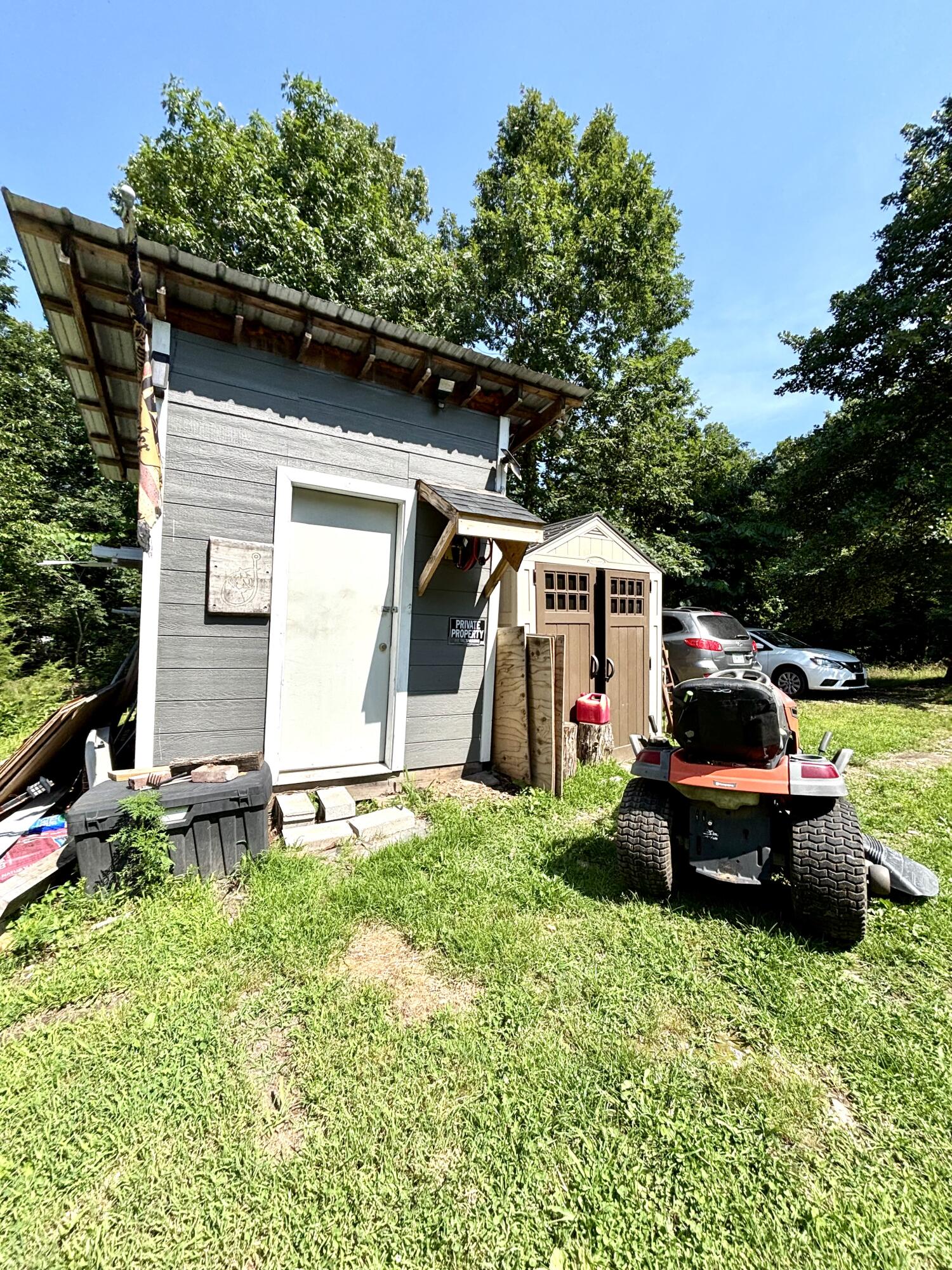 17568 Jordan Lane Property Photo 16