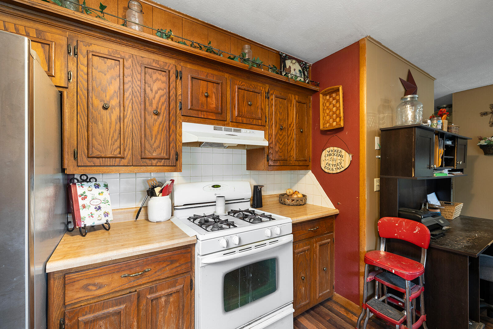 2215 East Sharon Property Photo 7