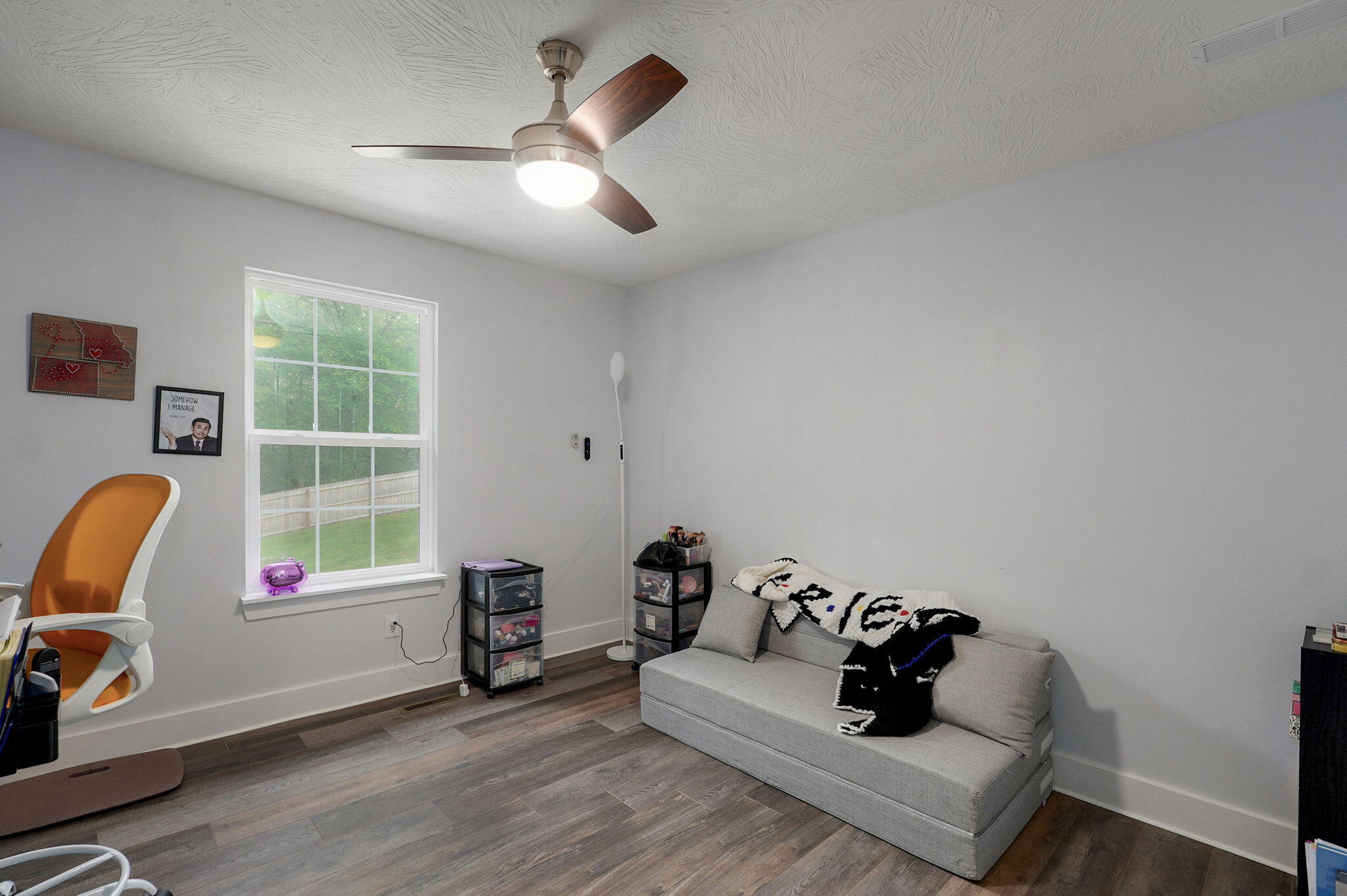 1611 East Hayloft Drive Property Photo 20