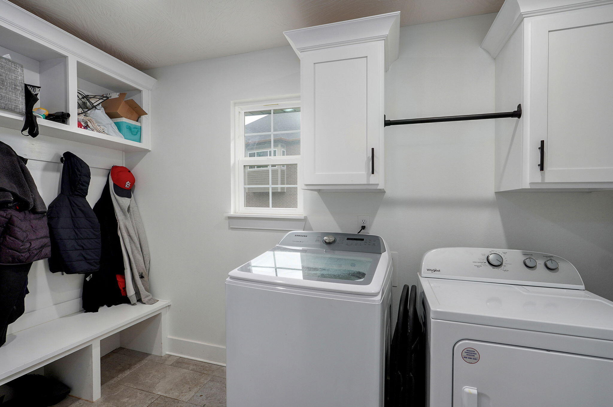 1611 East Hayloft Drive Property Photo 33
