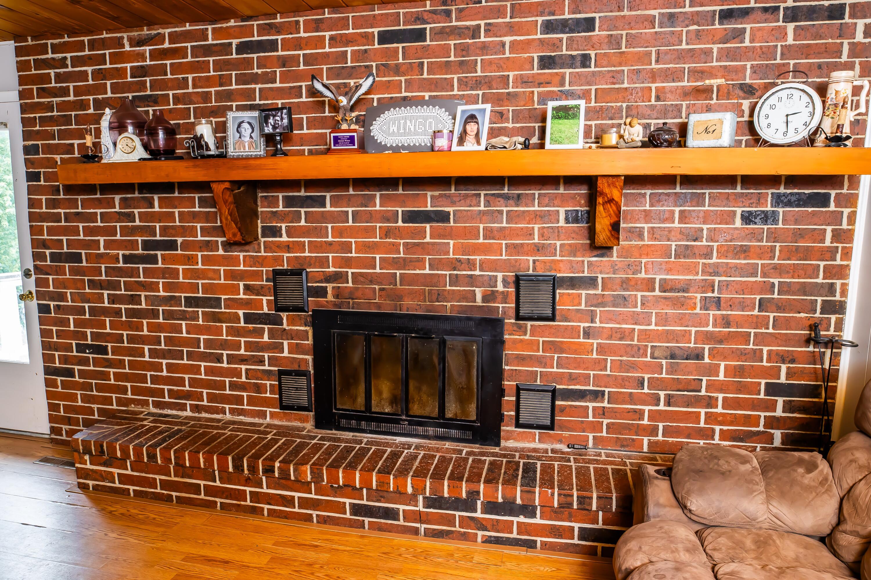 343 North Wood Lane Property Photo 13