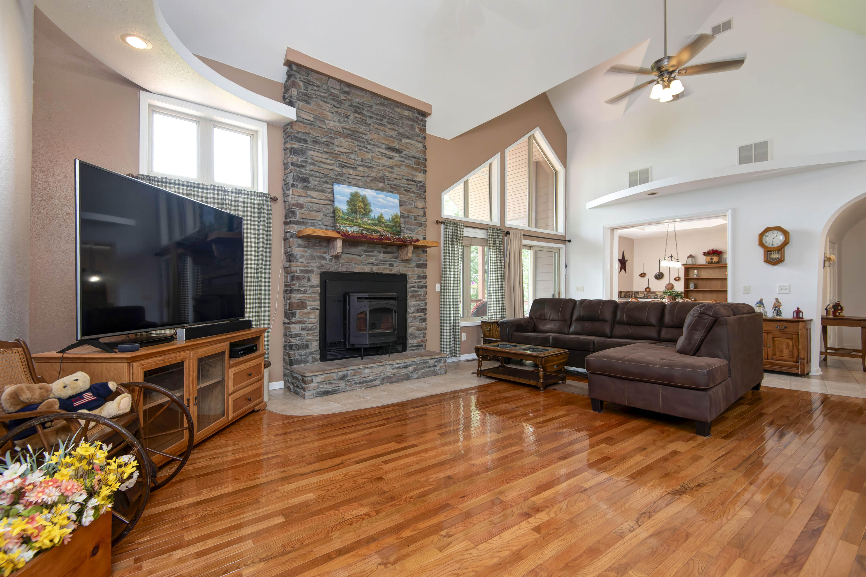 112 Silver Oak Way Property Photo 17