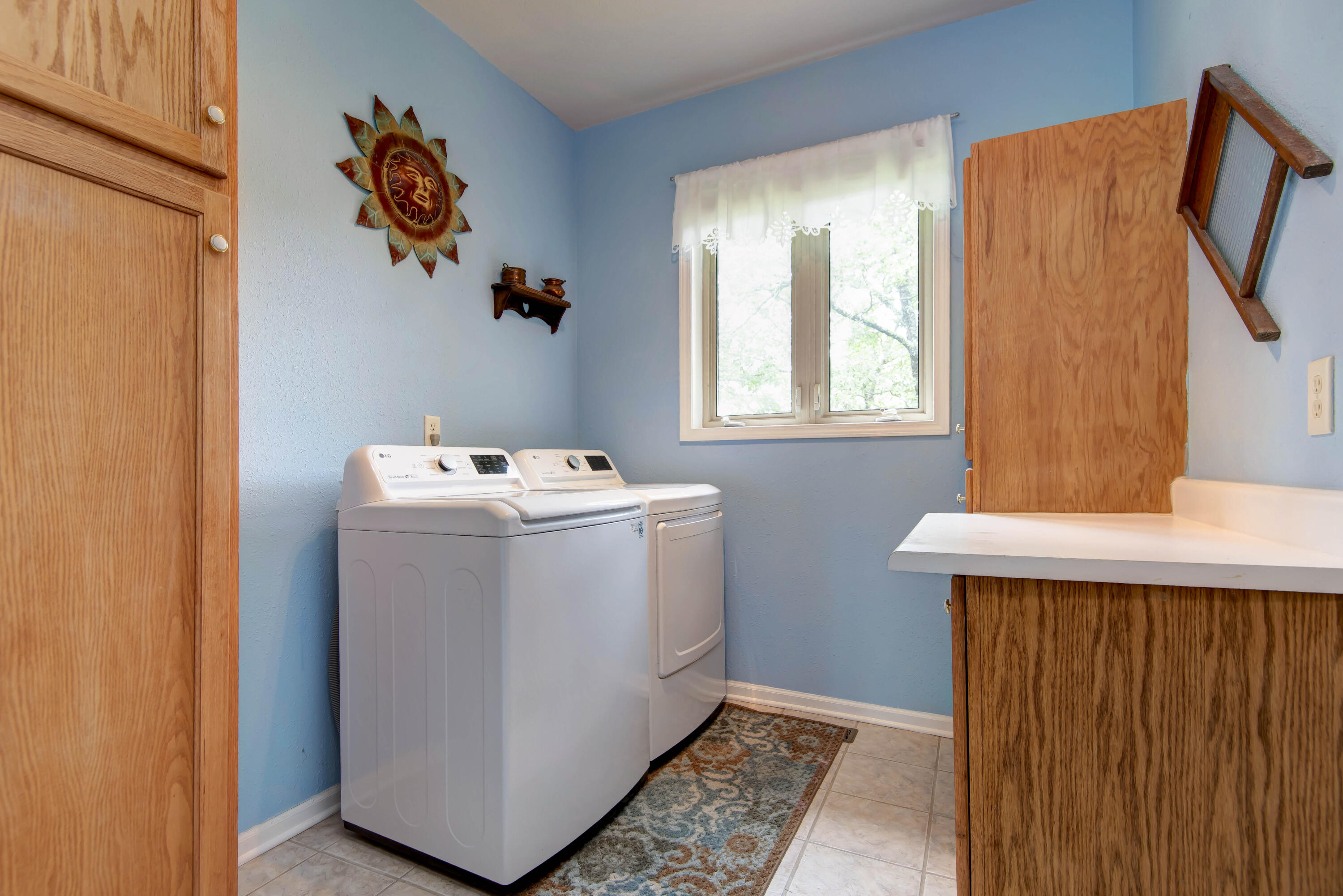112 Silver Oak Way Property Photo 28
