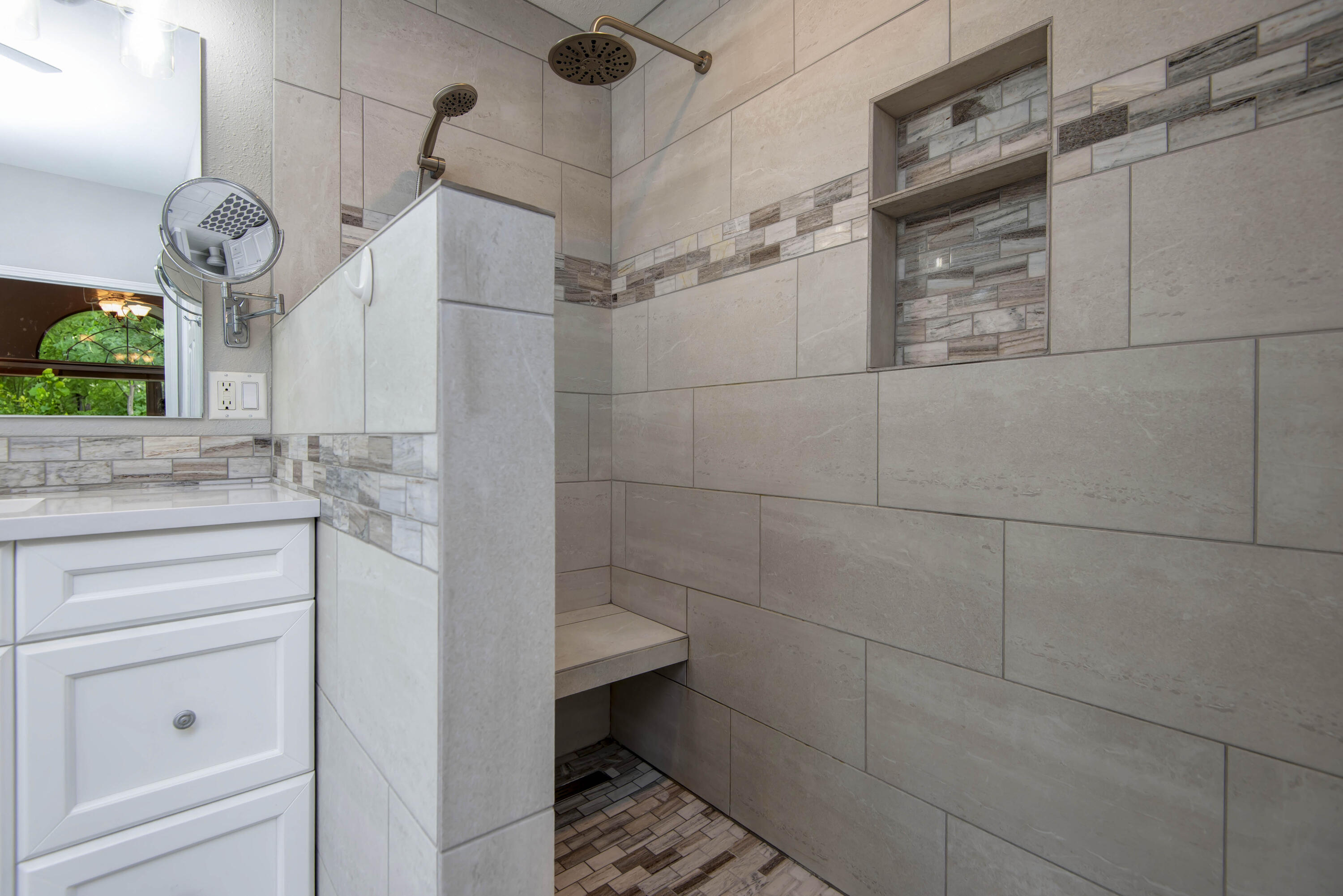 112 Silver Oak Way Property Photo 31