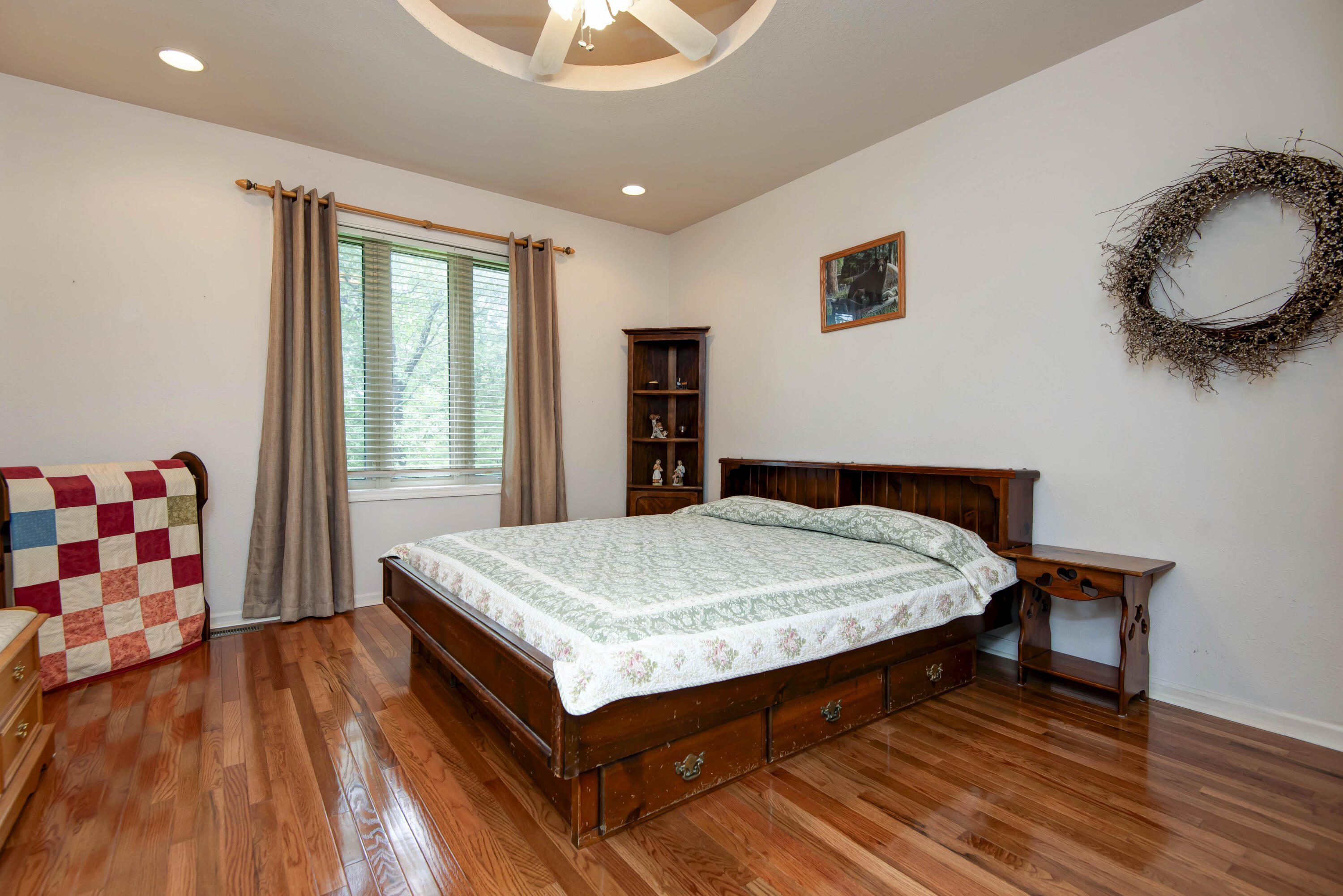 112 Silver Oak Way Property Photo 34