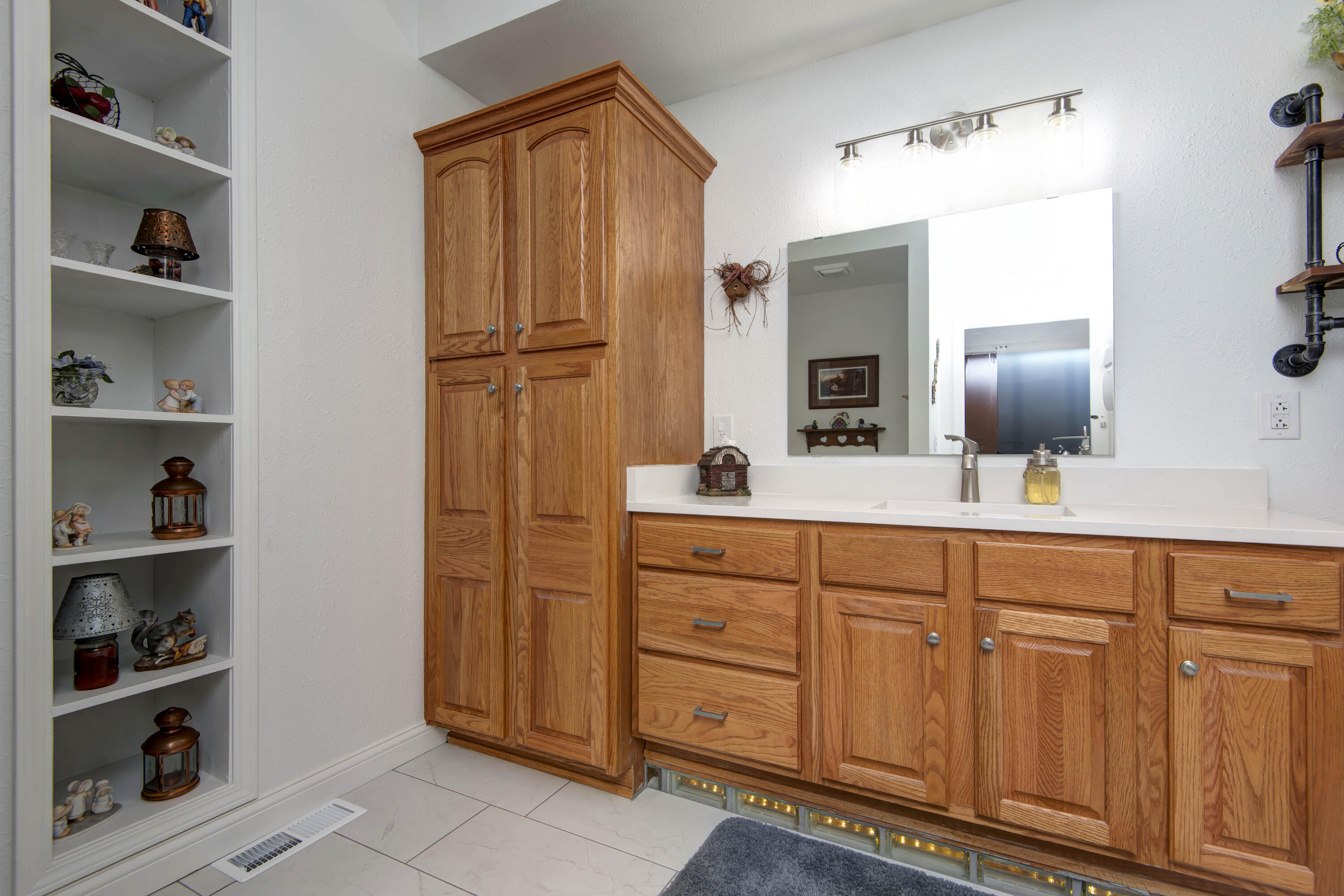 112 Silver Oak Way Property Photo 36