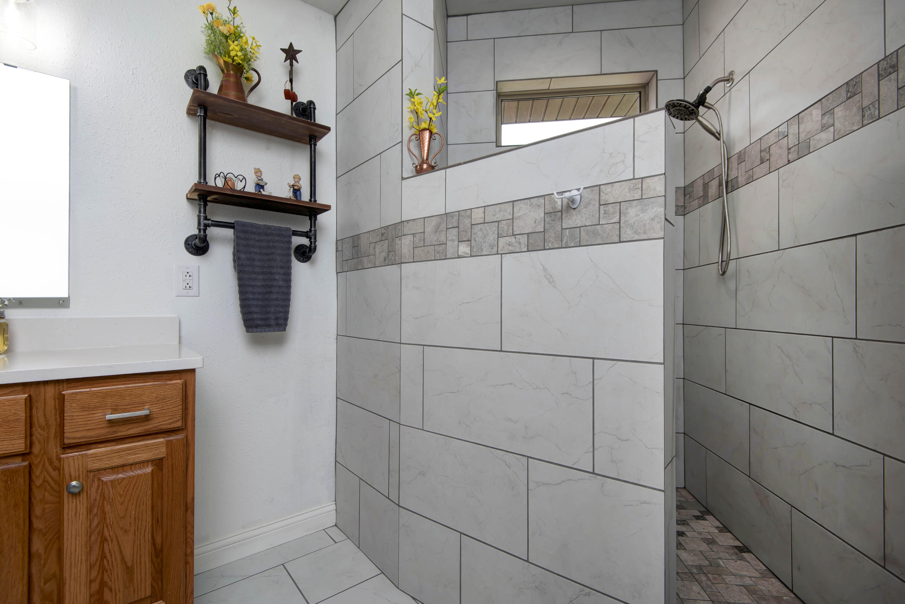 112 Silver Oak Way Property Photo 37