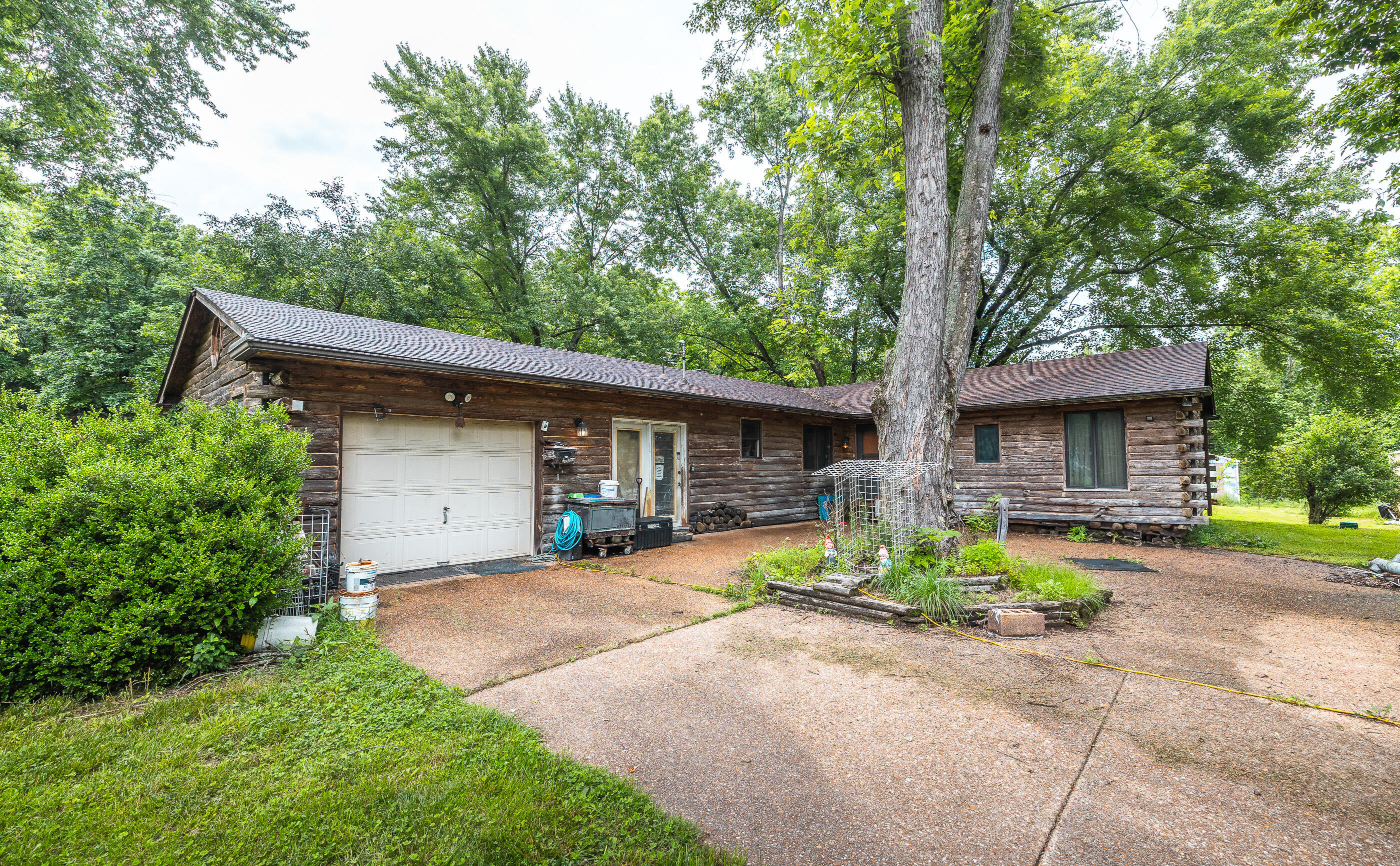 10049 Chateau Road Property Photo 13