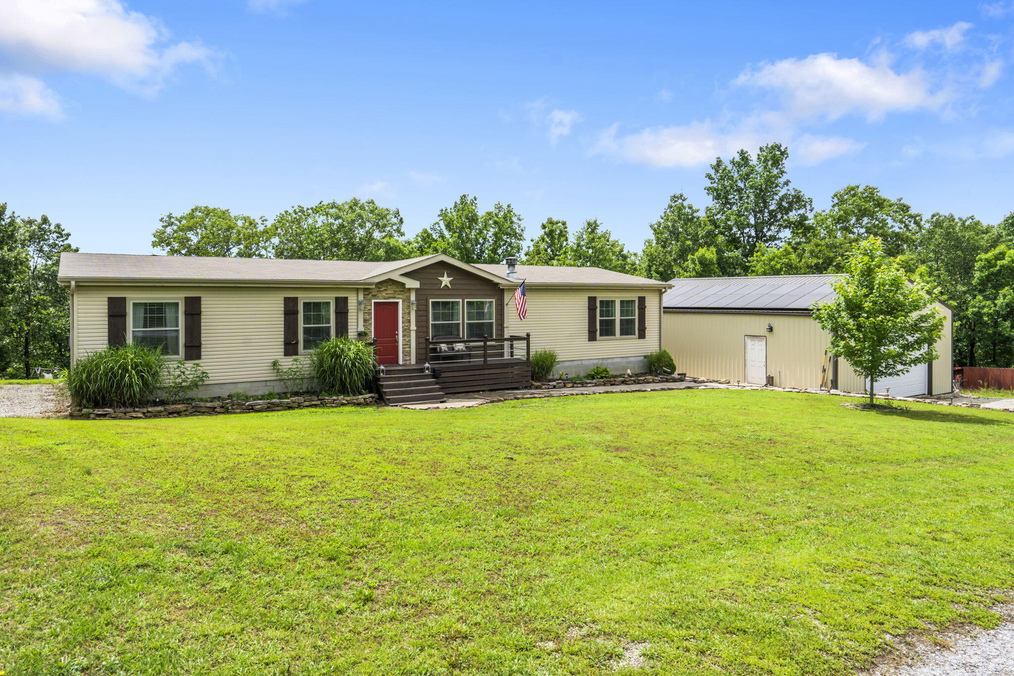 370 Jacobs Ridge Road