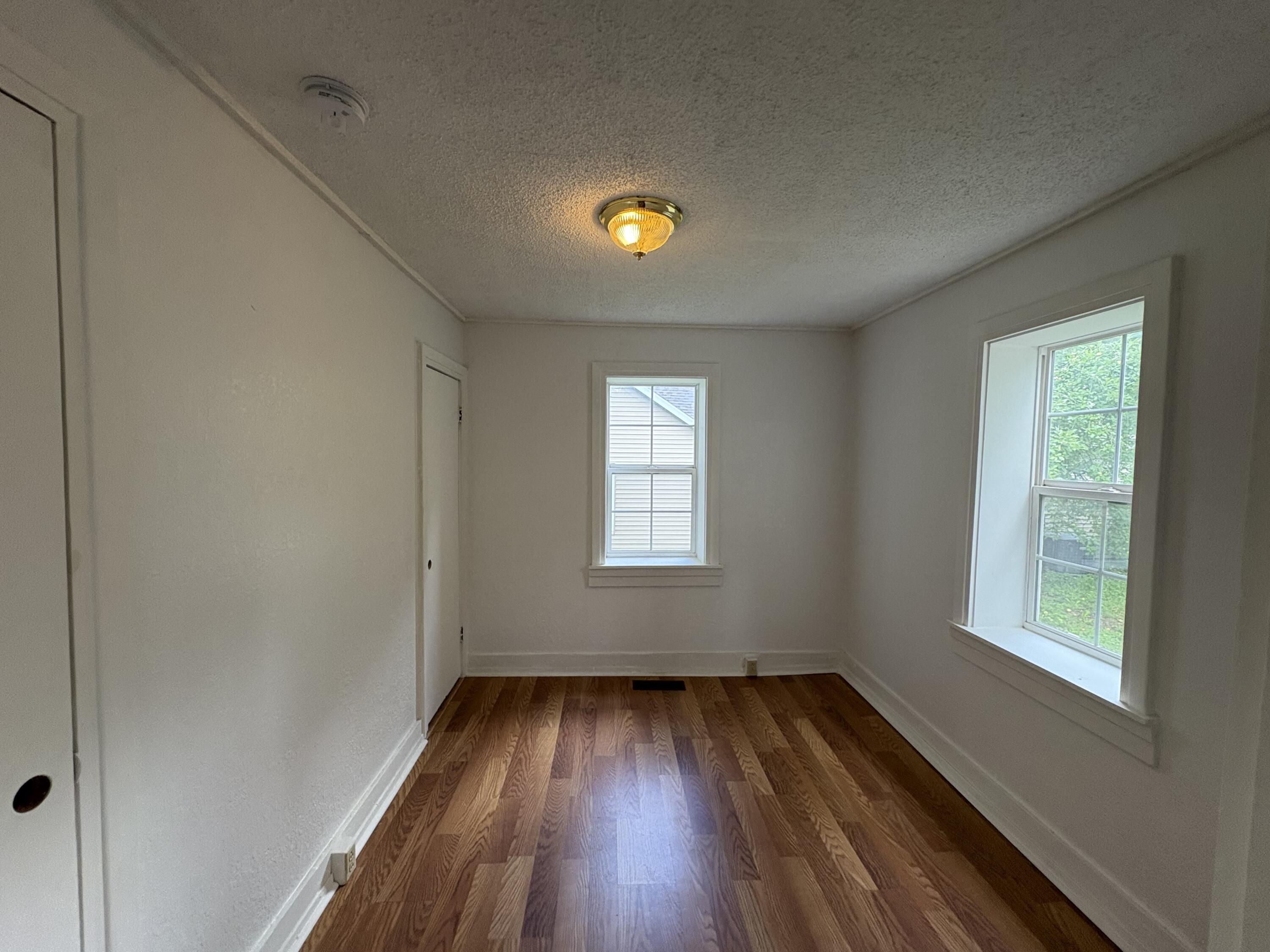 1003 Truman Property Photo 6