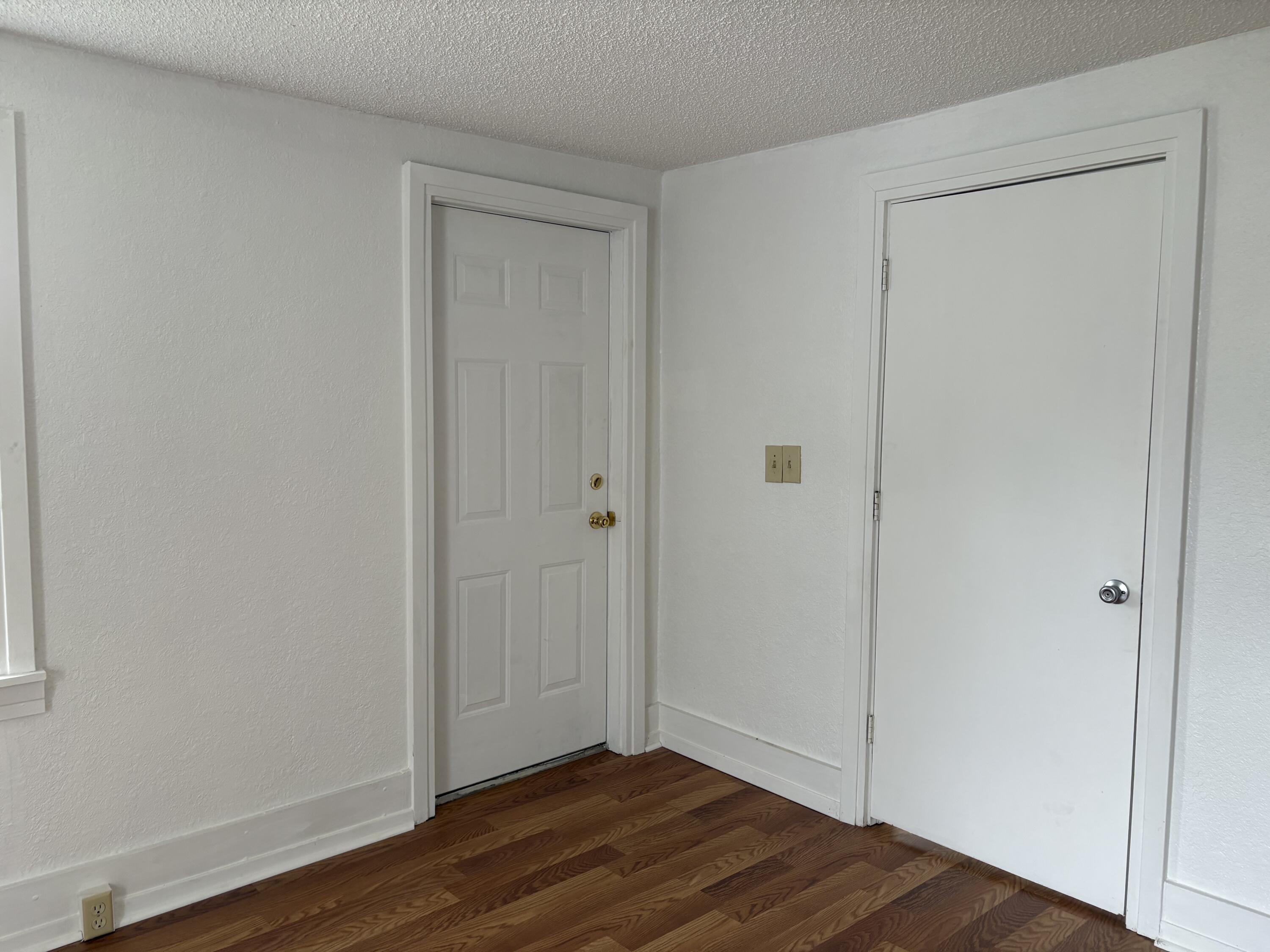 1003 Truman Property Photo 8