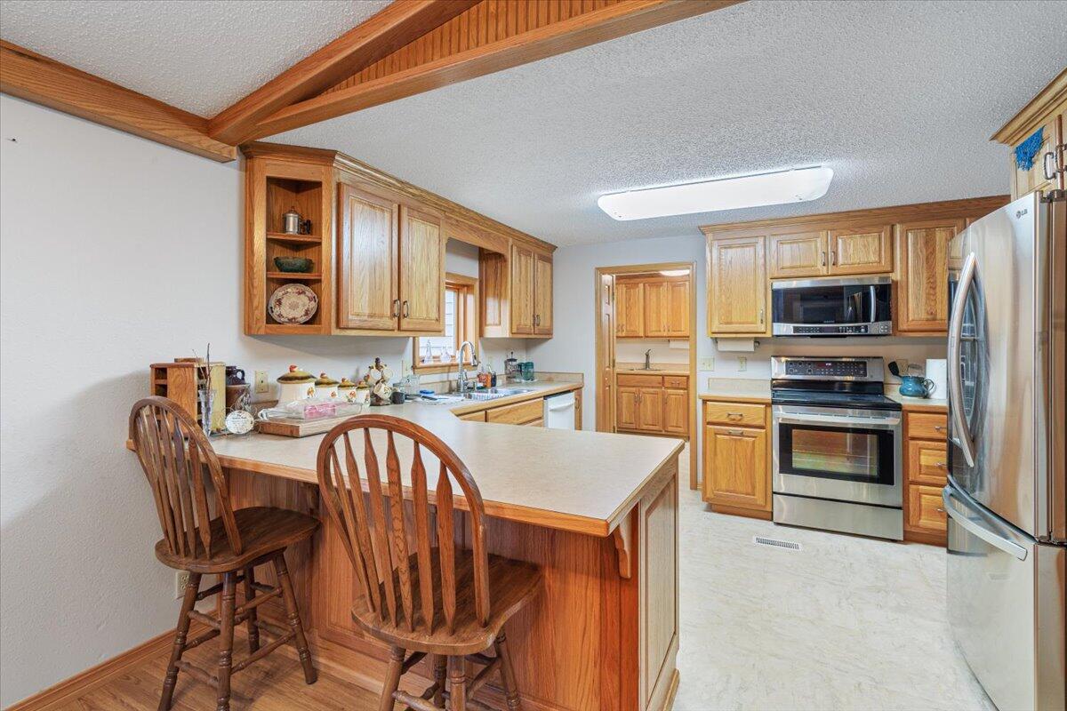 112 Riverview Drive Property Photo 14