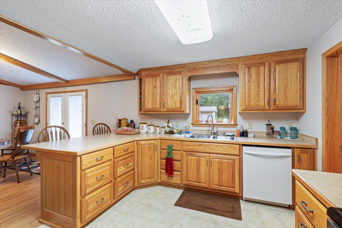 112 Riverview Drive Property Photo 15