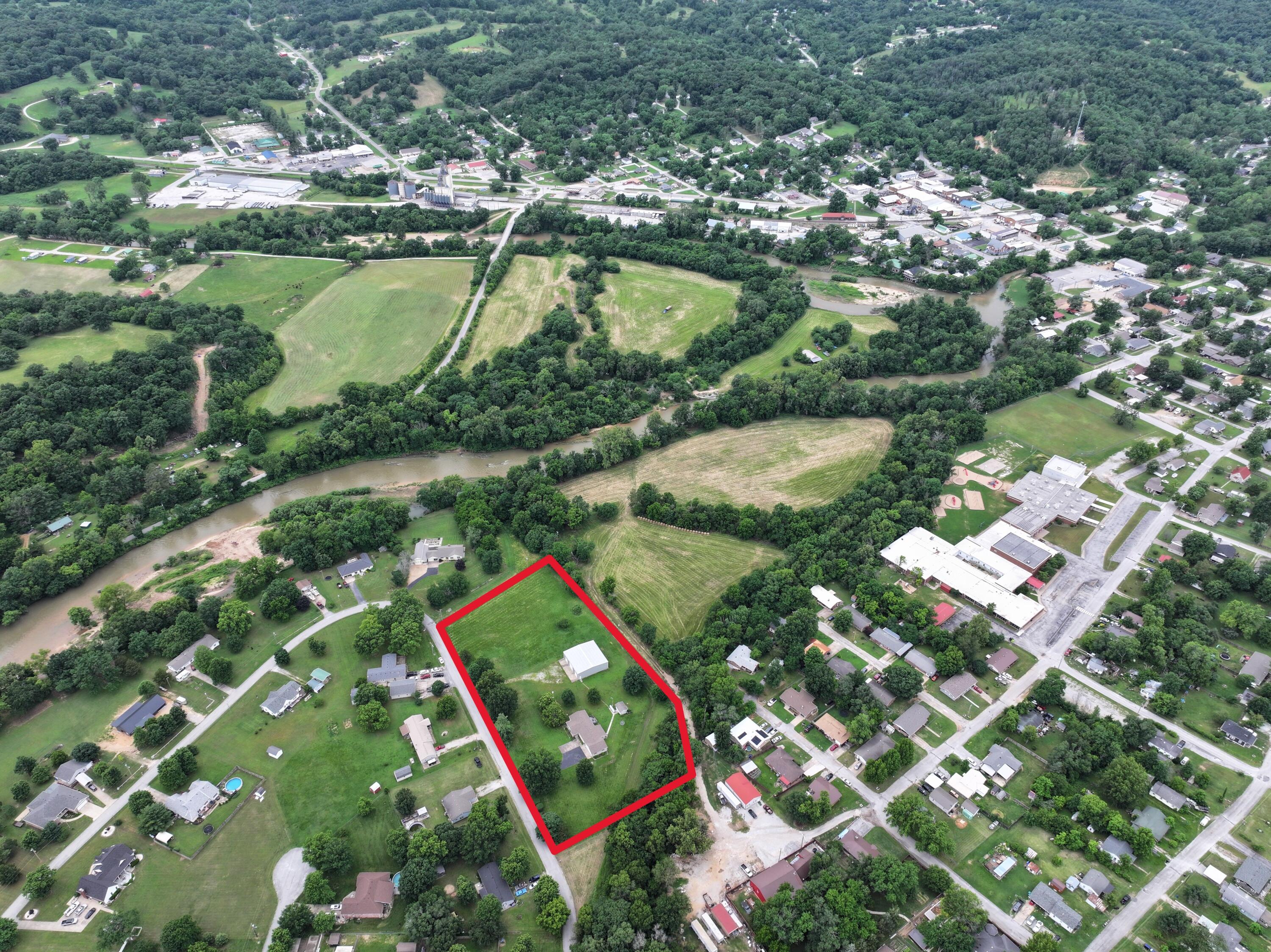 112 Riverview Drive Property Photo 17