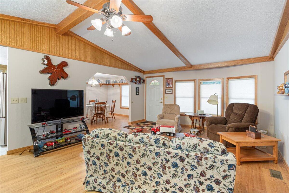 112 Riverview Drive Property Photo 27