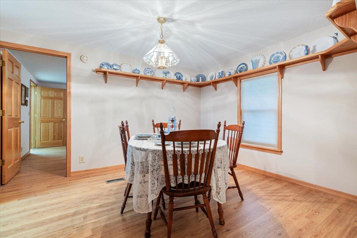 112 Riverview Drive Property Photo 34