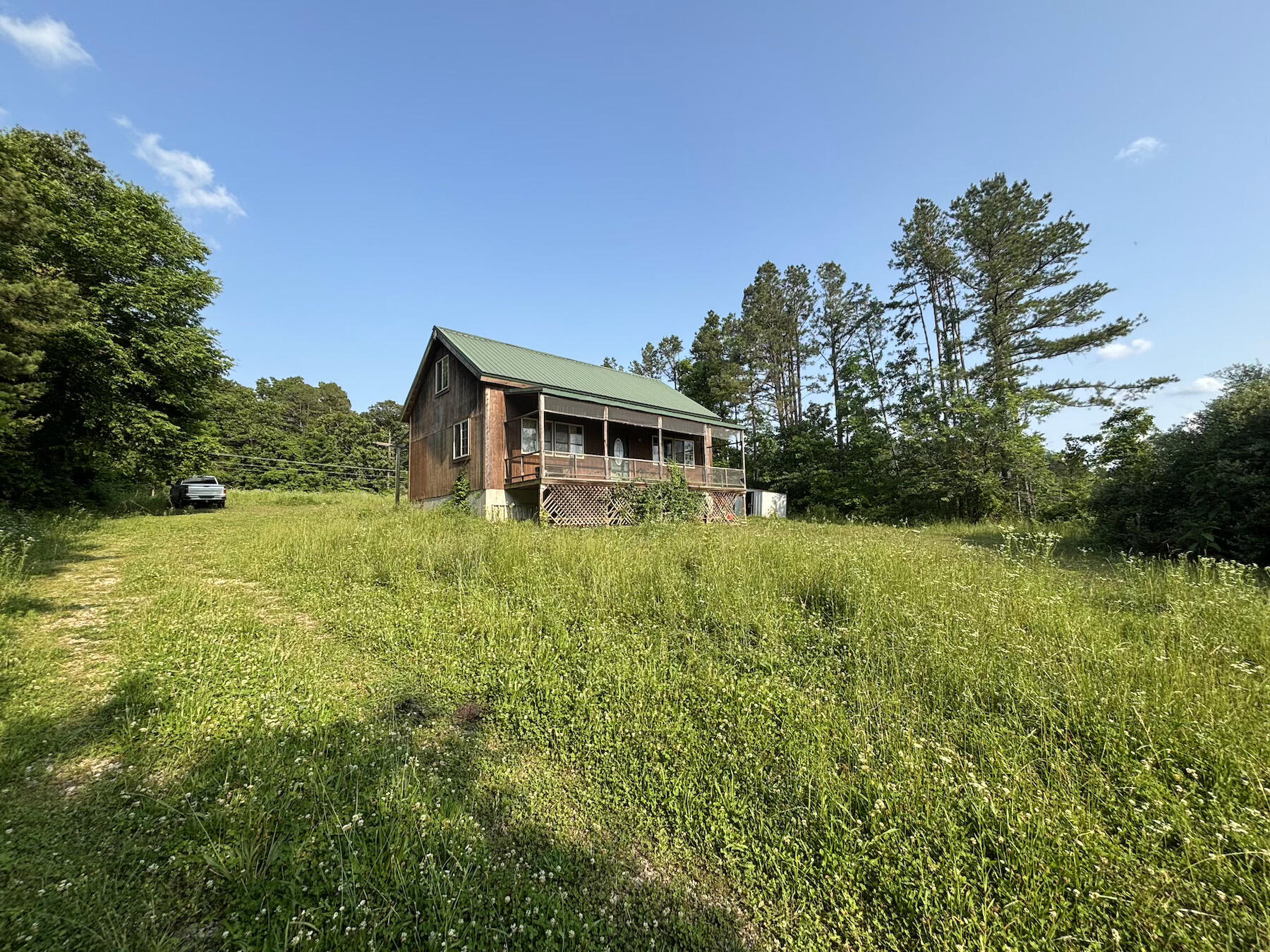 15047 Old West Eminence Road Property Photo 9