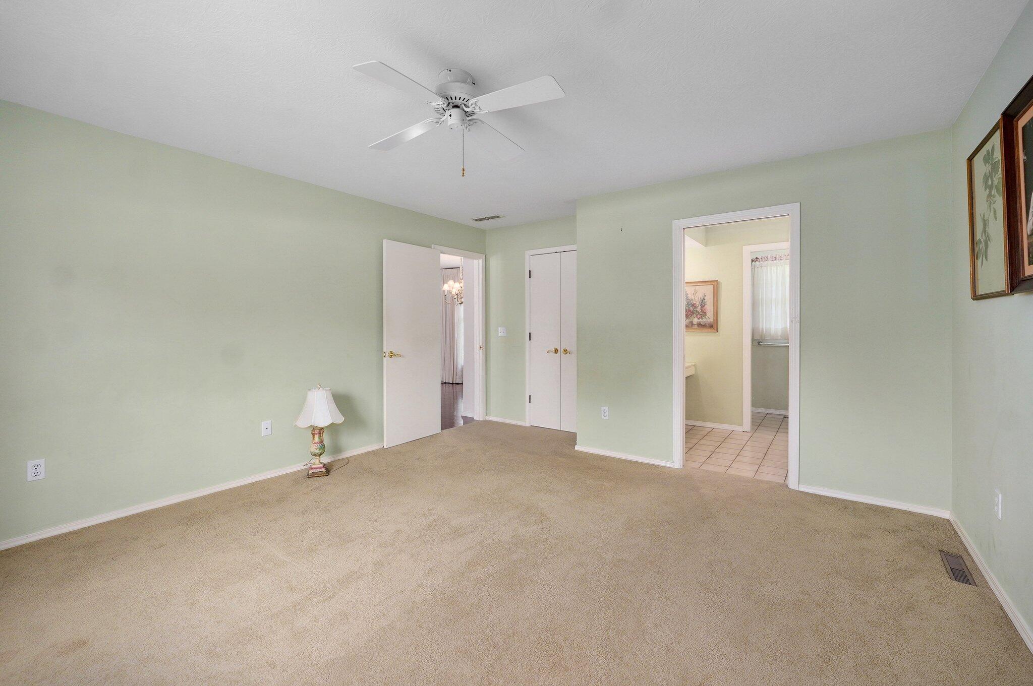 2133 East Cragmont Street Property Photo 14