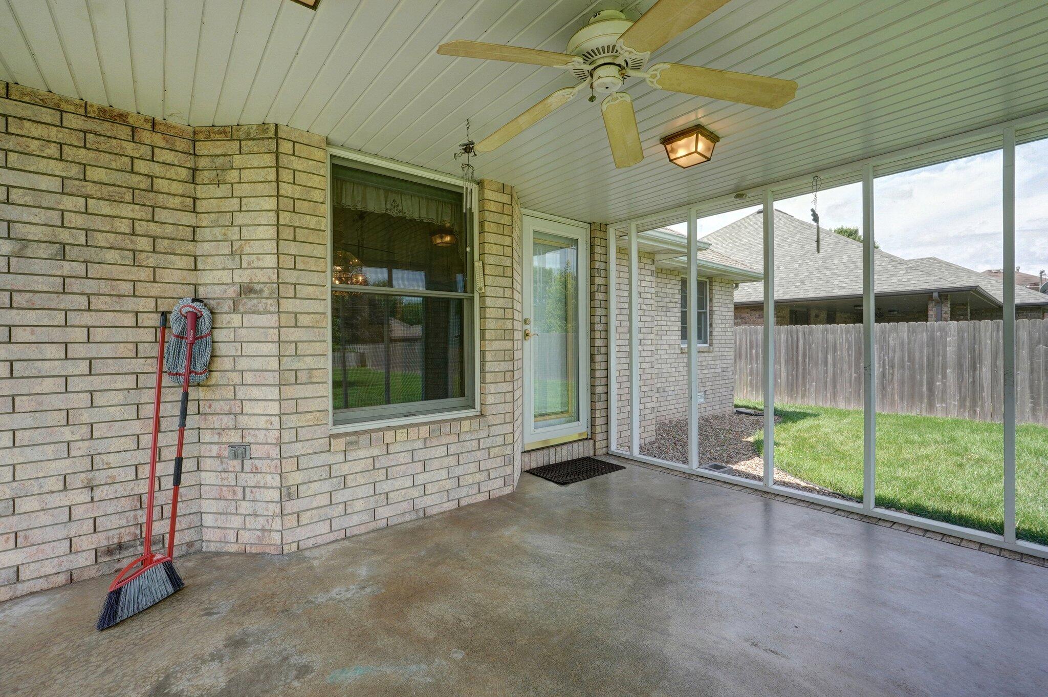 2133 East Cragmont Street Property Photo 24