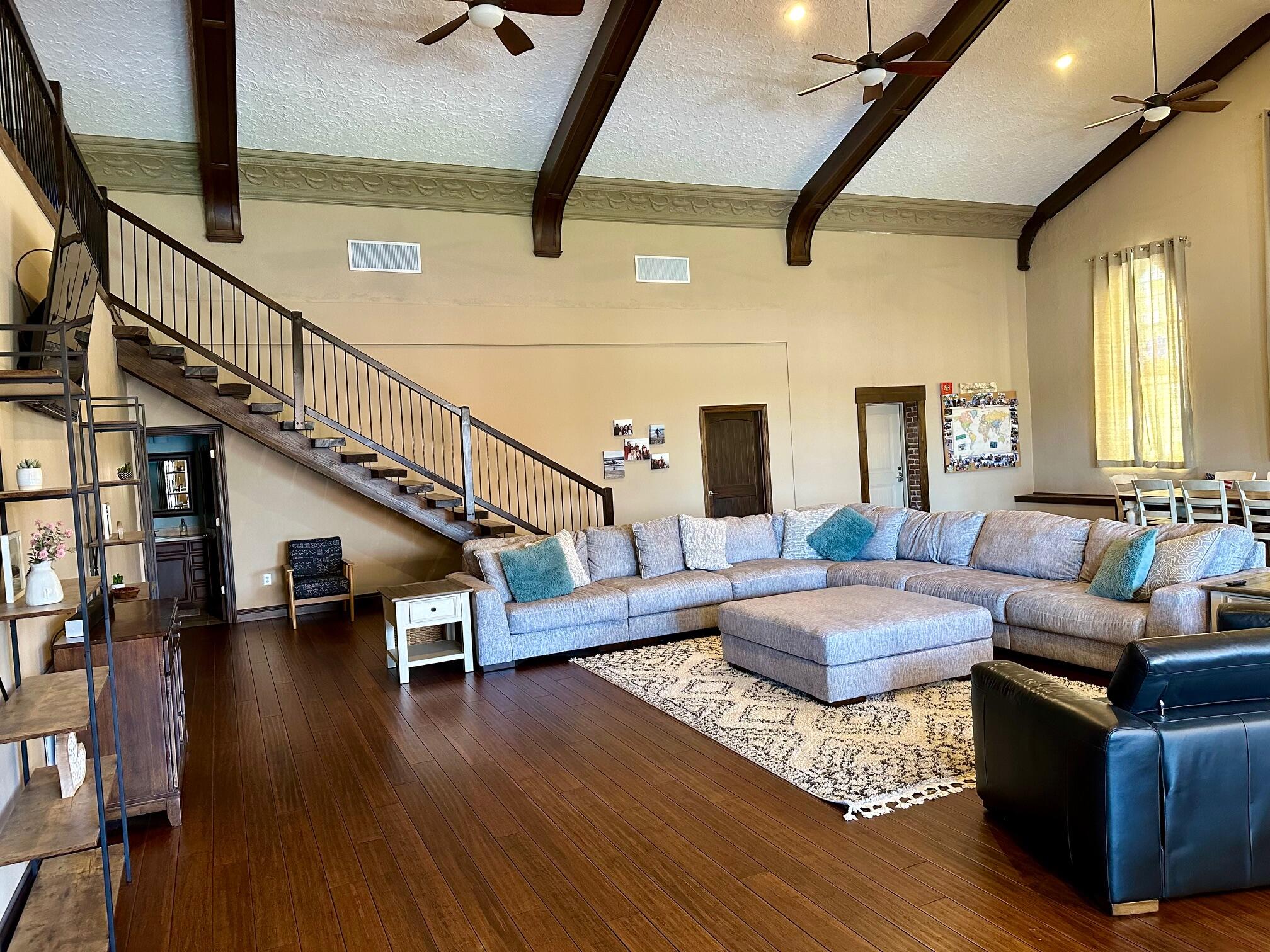 201 East Church Street Property Photo 2