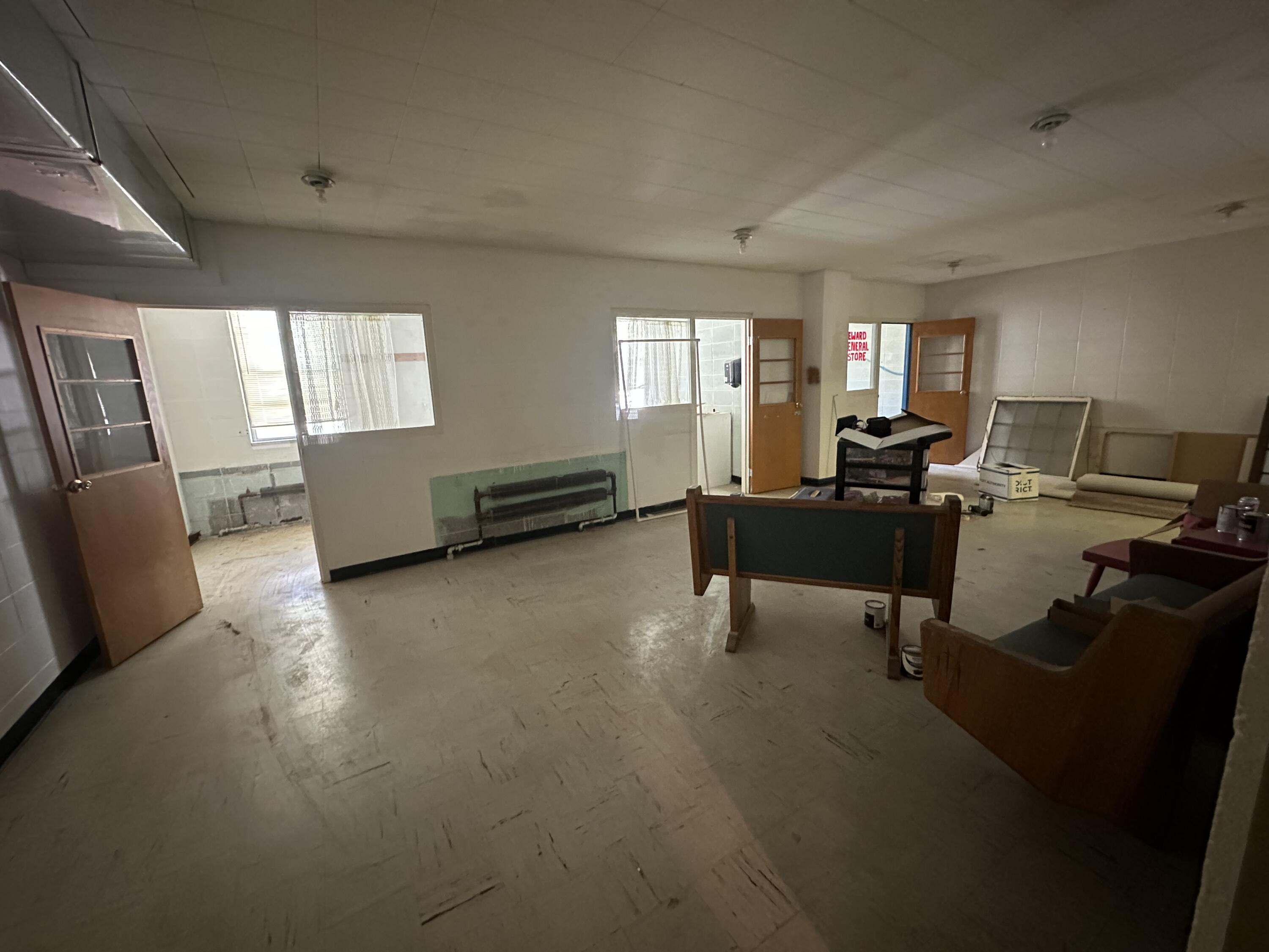 201 East Church Street Property Photo 21