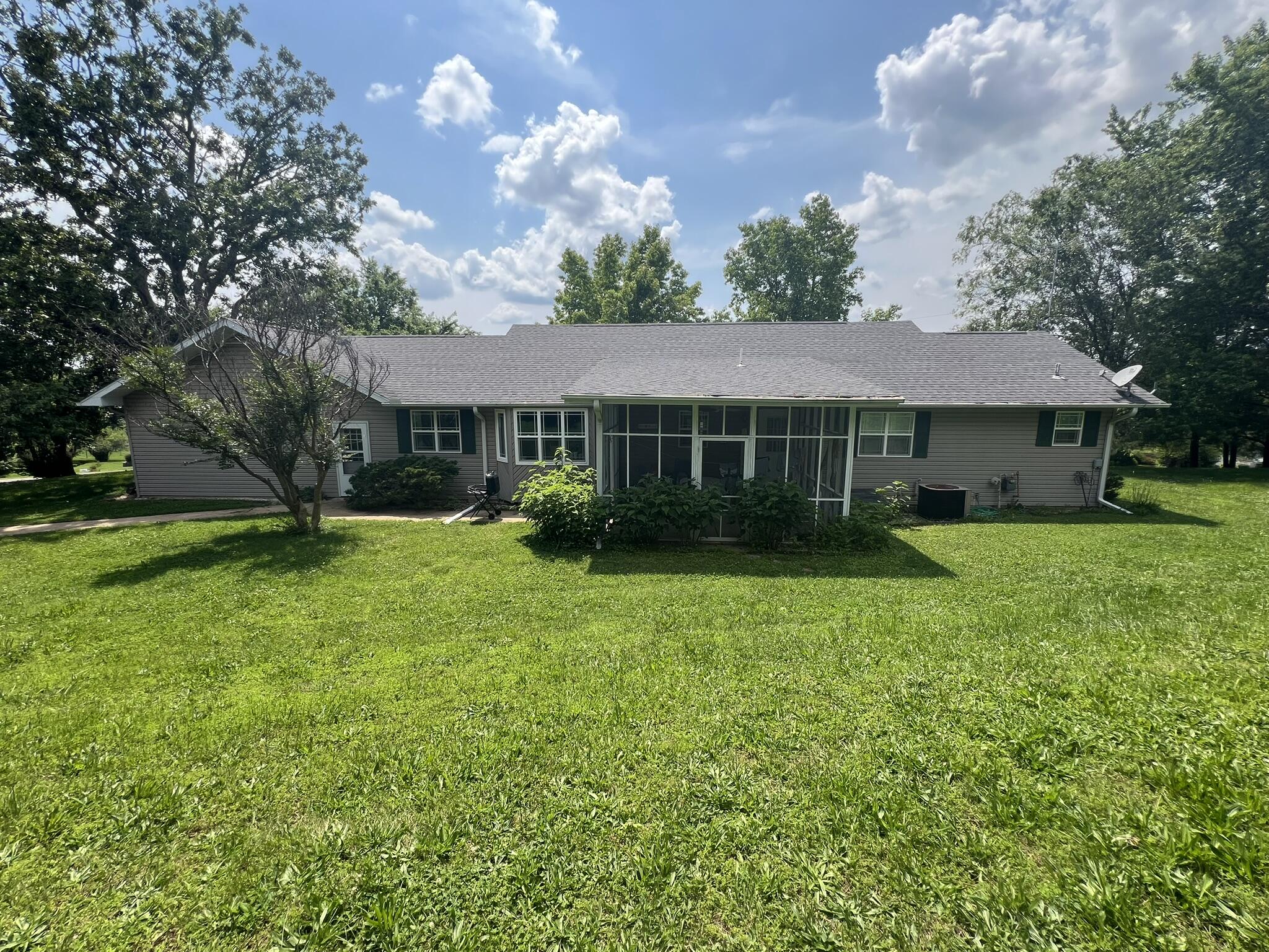 1014 Sassafras Street Property Photo 40