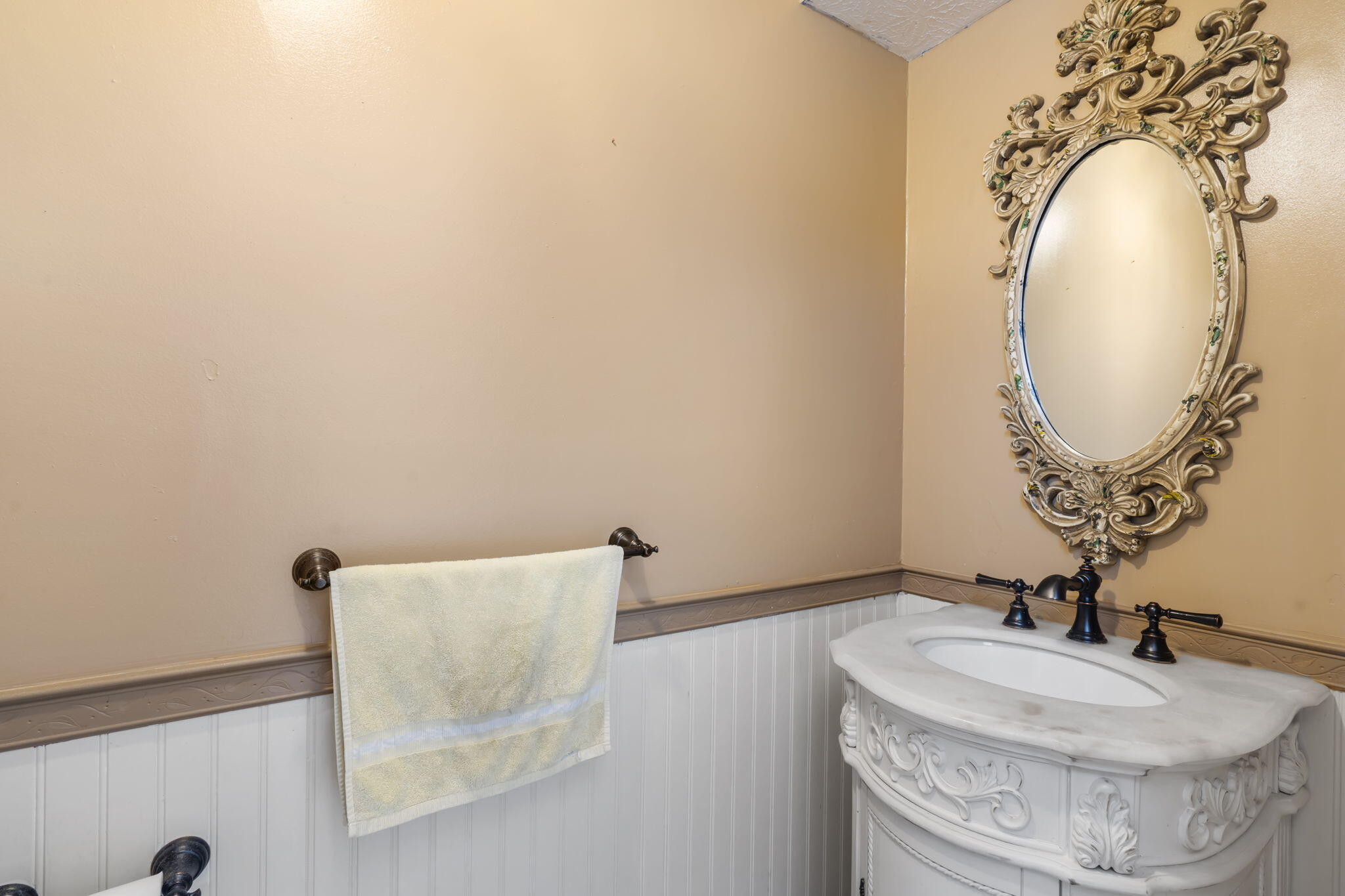 3115 East Lark Street Property Photo 16