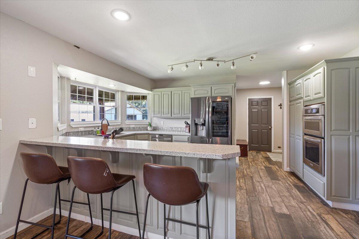 2042 Greasy Creek Lane Property Photo 7