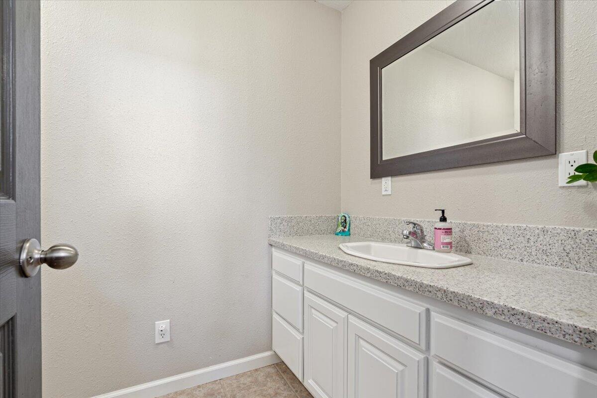 2042 Greasy Creek Lane Property Photo 24