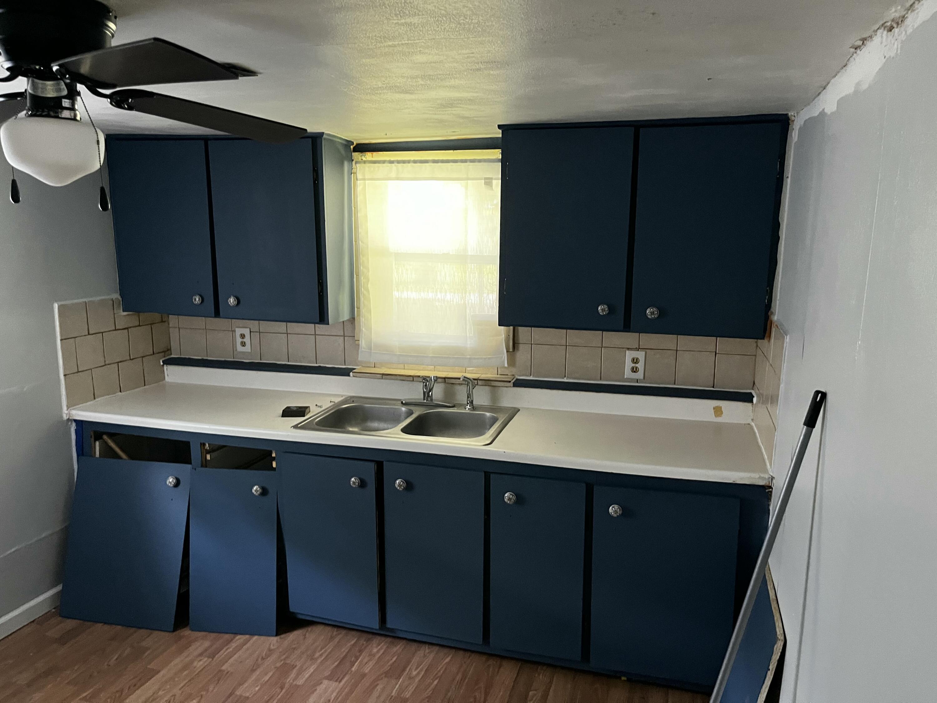 1102 Ivey Street Property Photo 4
