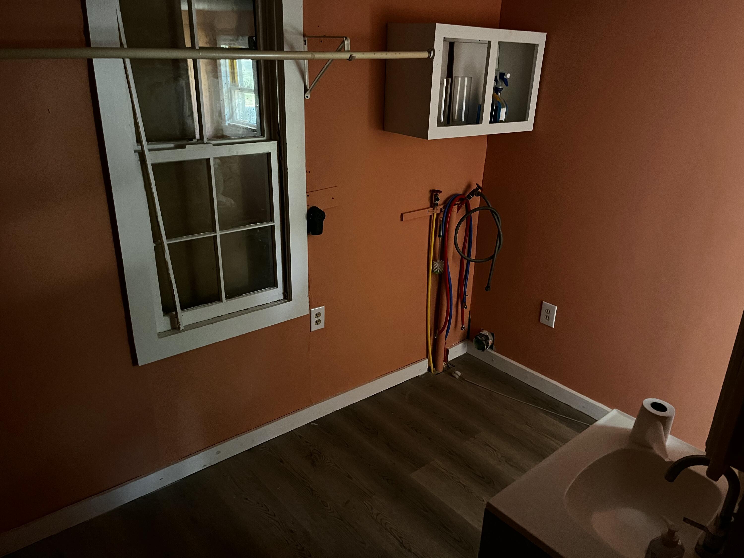 1102 Ivey Street Property Photo 7