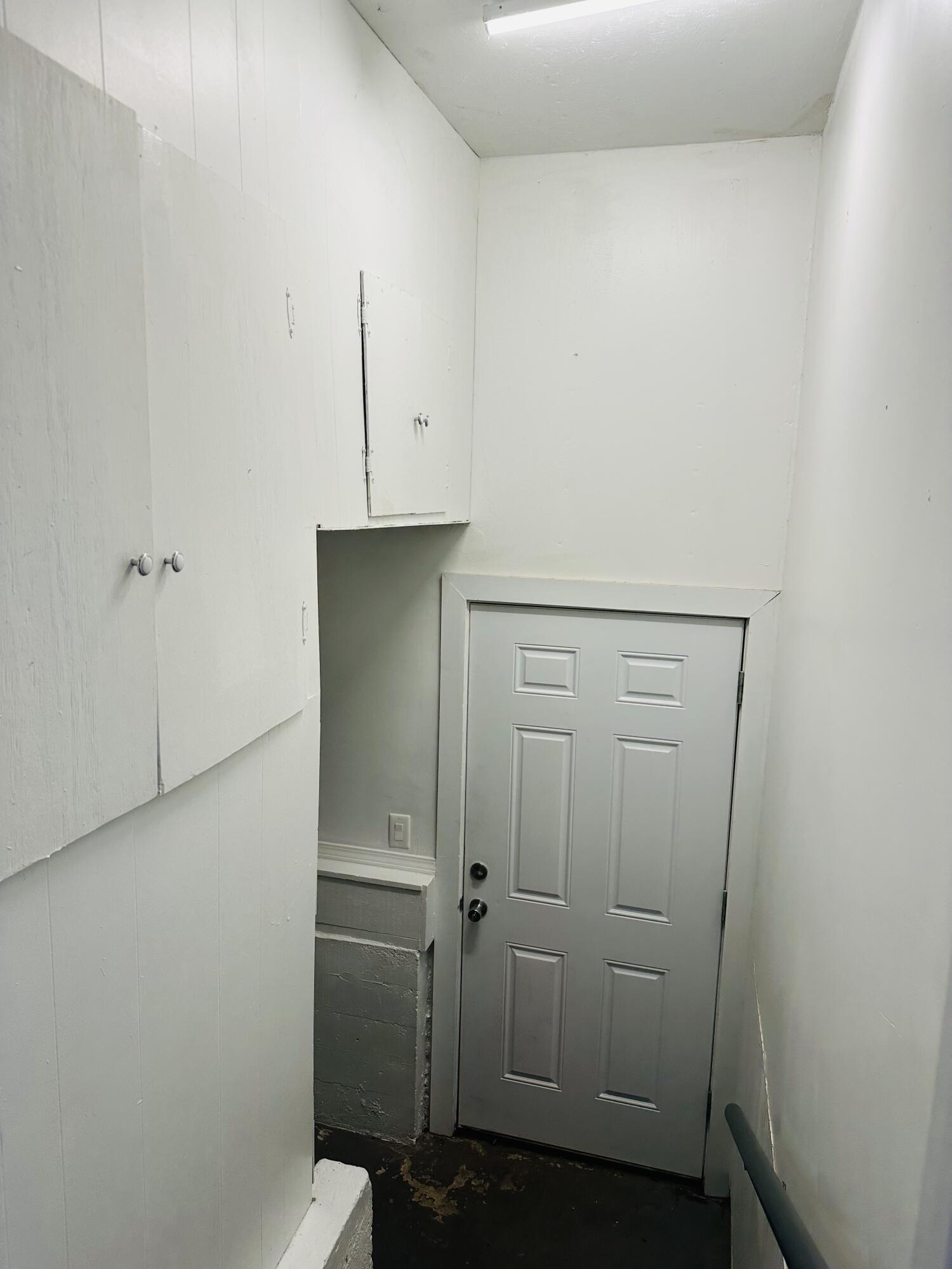 652 West Hovey Street Property Photo 24
