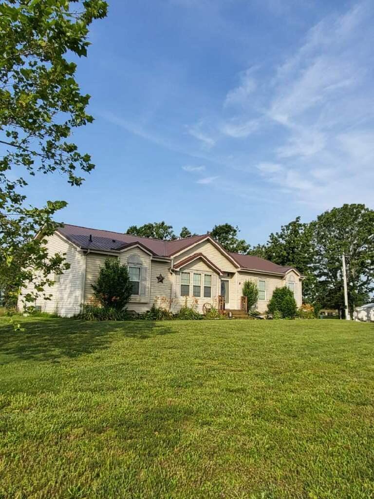 20576 Highway 60 Property Photo 1