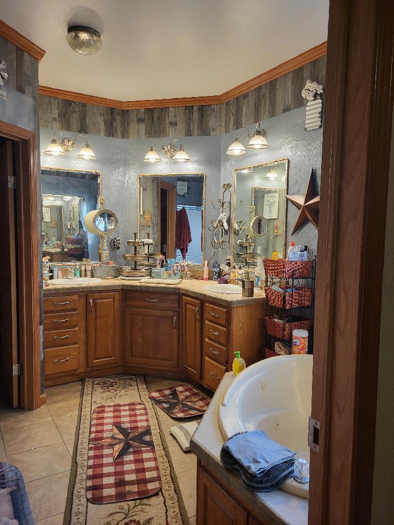 20576 Highway 60 Property Photo 25