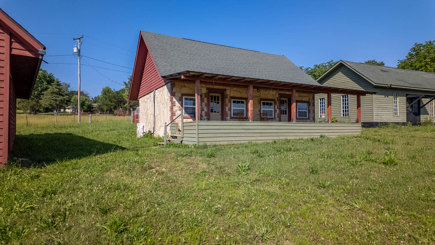 2516 Us Highway 63 Property Photo 9
