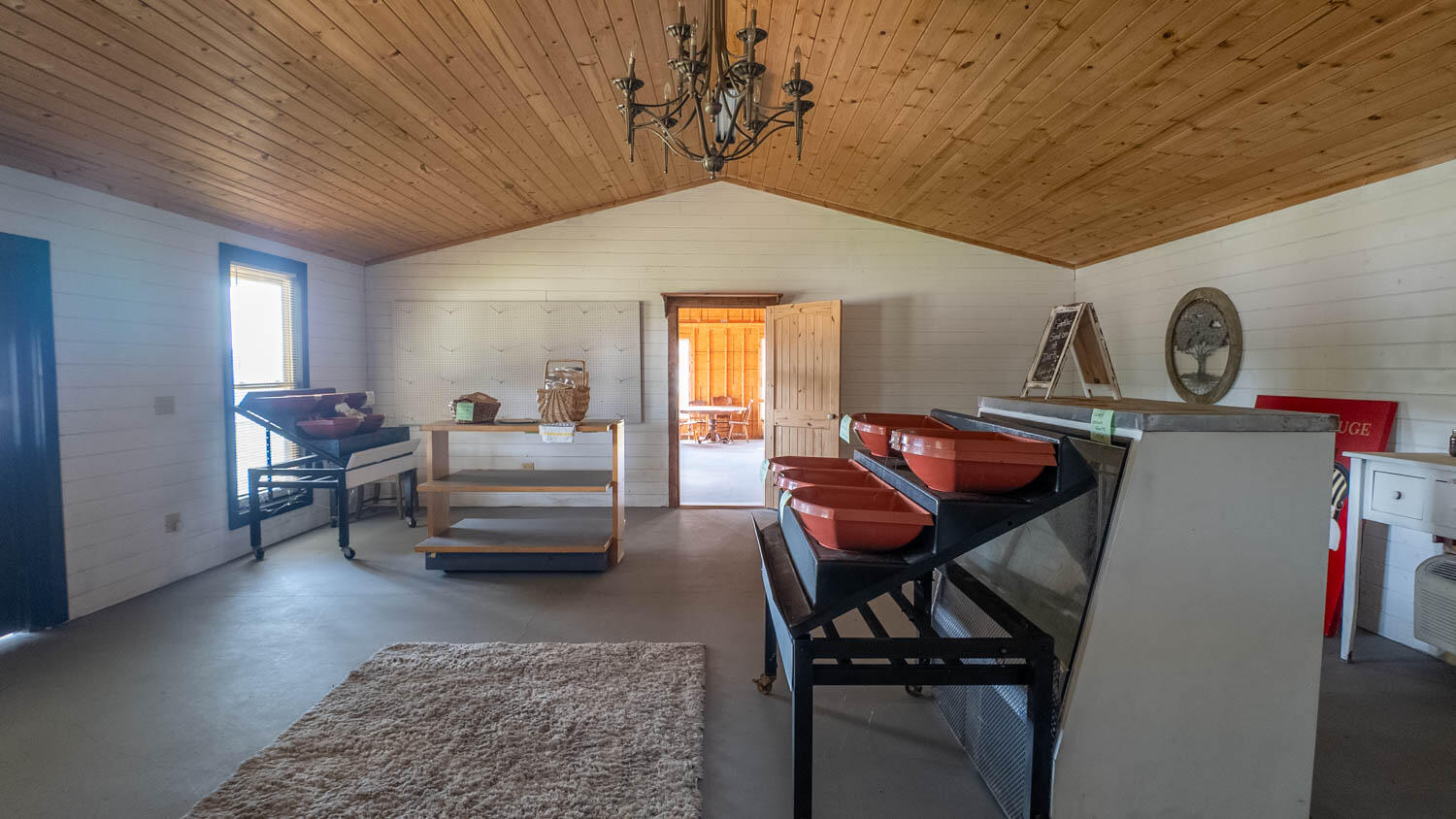 2516 Us Highway 63 Property Photo 29