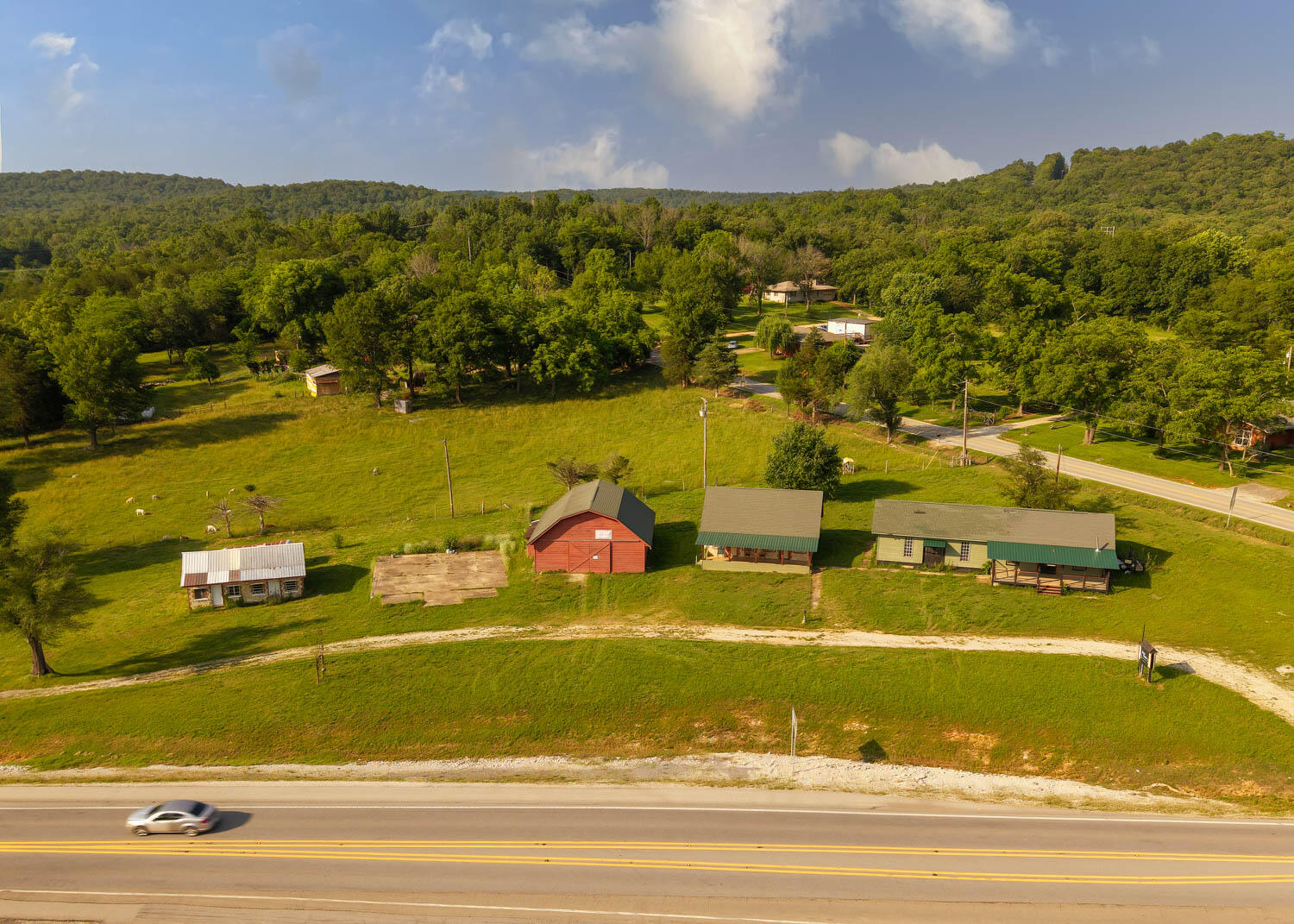 2516 Us Highway 63 Property Photo 1