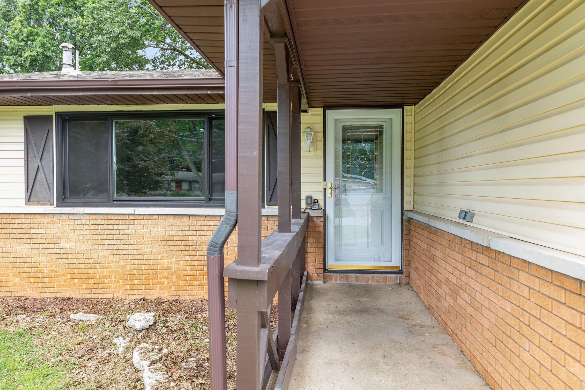 3047 South Ferguson Avenue Property Photo 3
