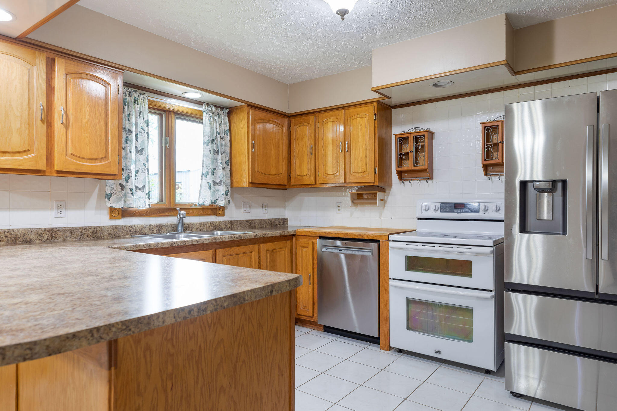 3047 South Ferguson Avenue Property Photo 9