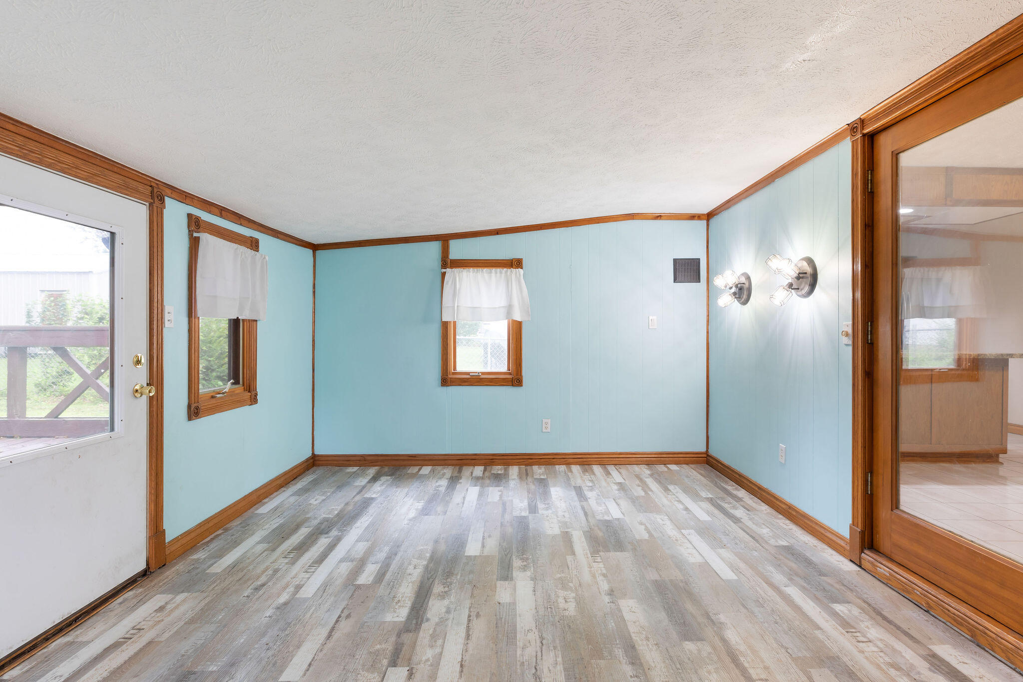 3047 South Ferguson Avenue Property Photo 13