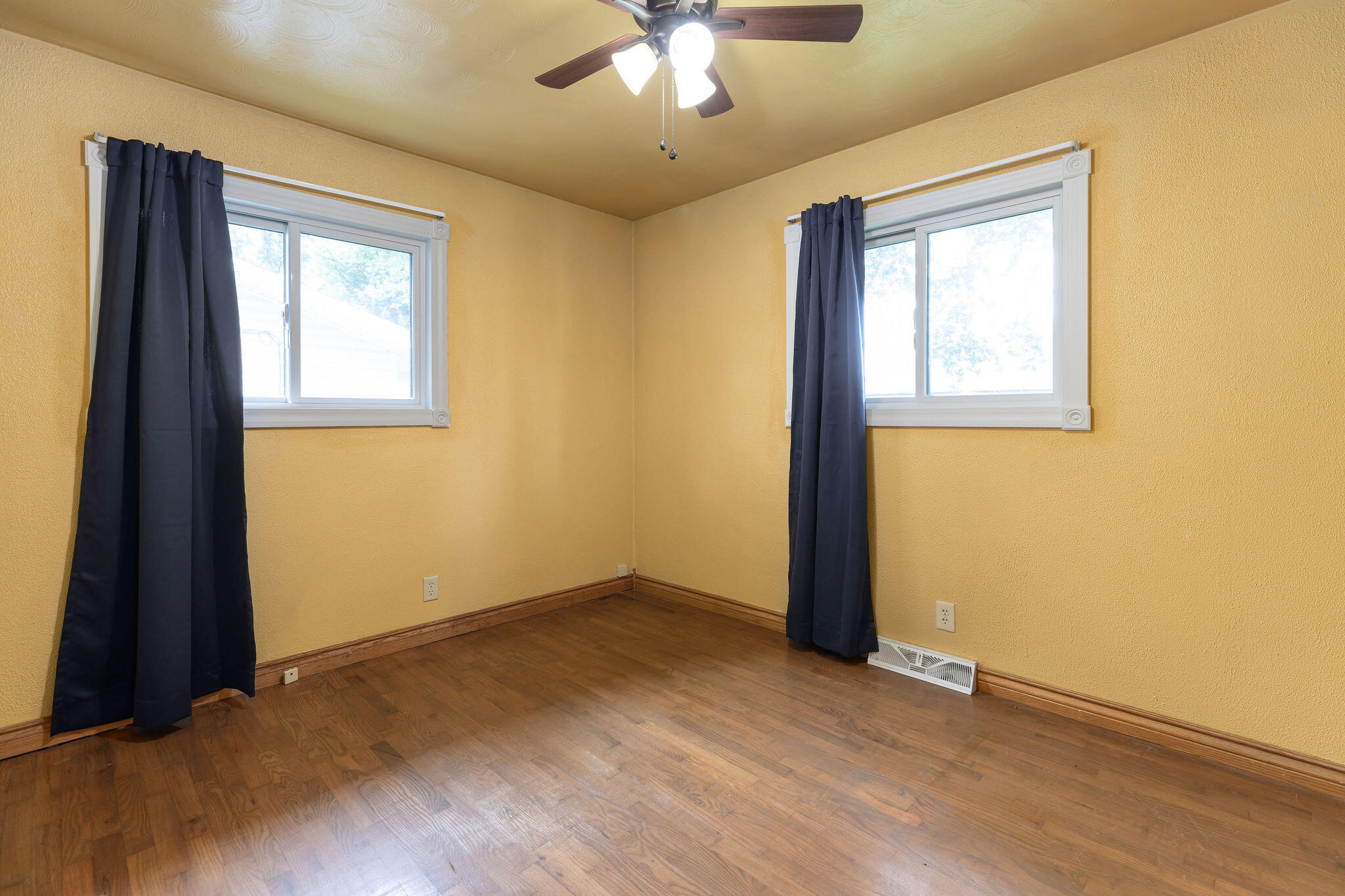 3047 South Ferguson Avenue Property Photo 17