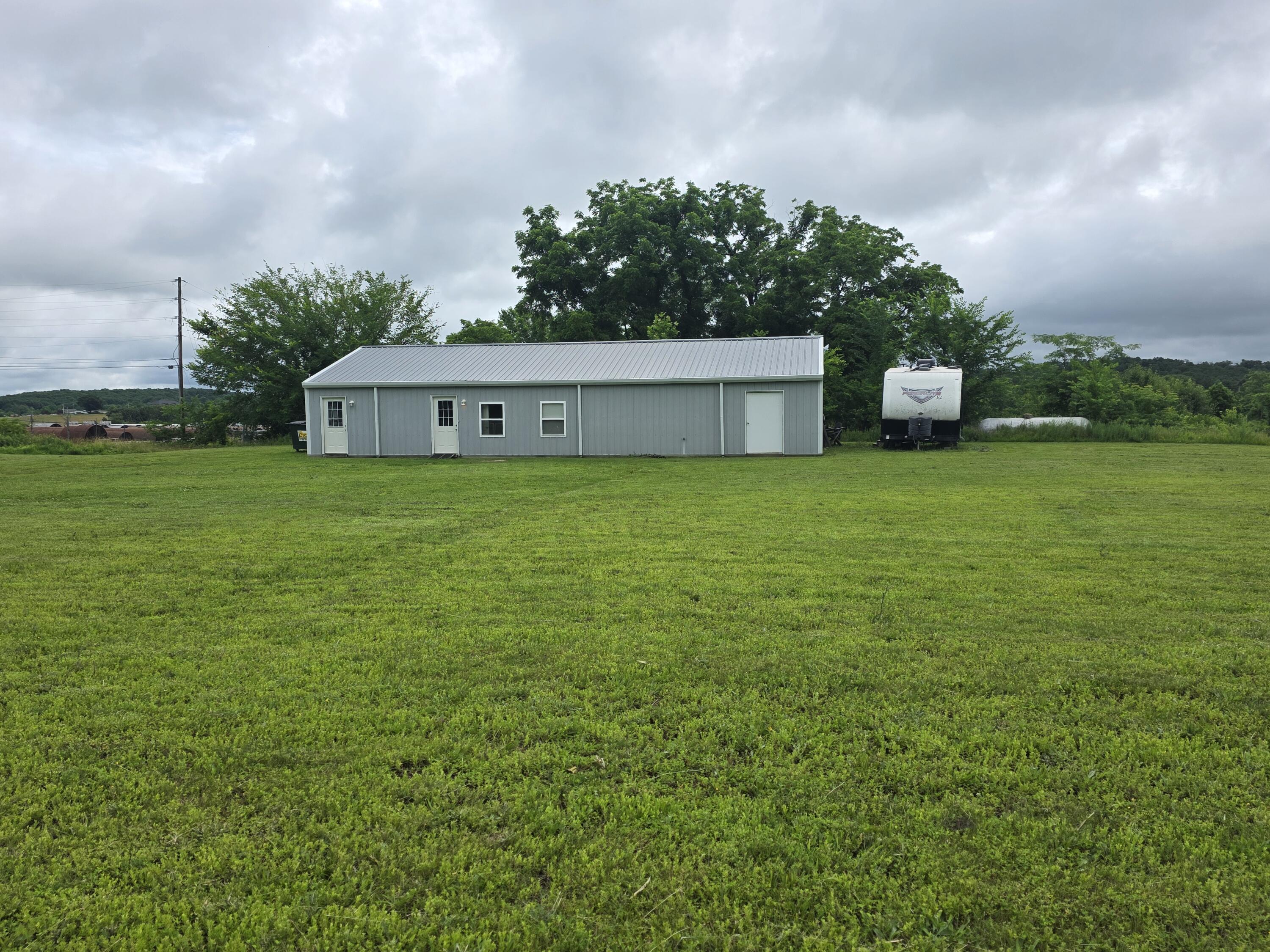 1980 Bluebird Road Property Photo 3