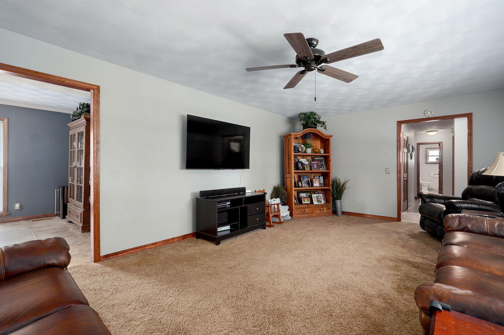 3112 East Lomita Street Property Photo 8