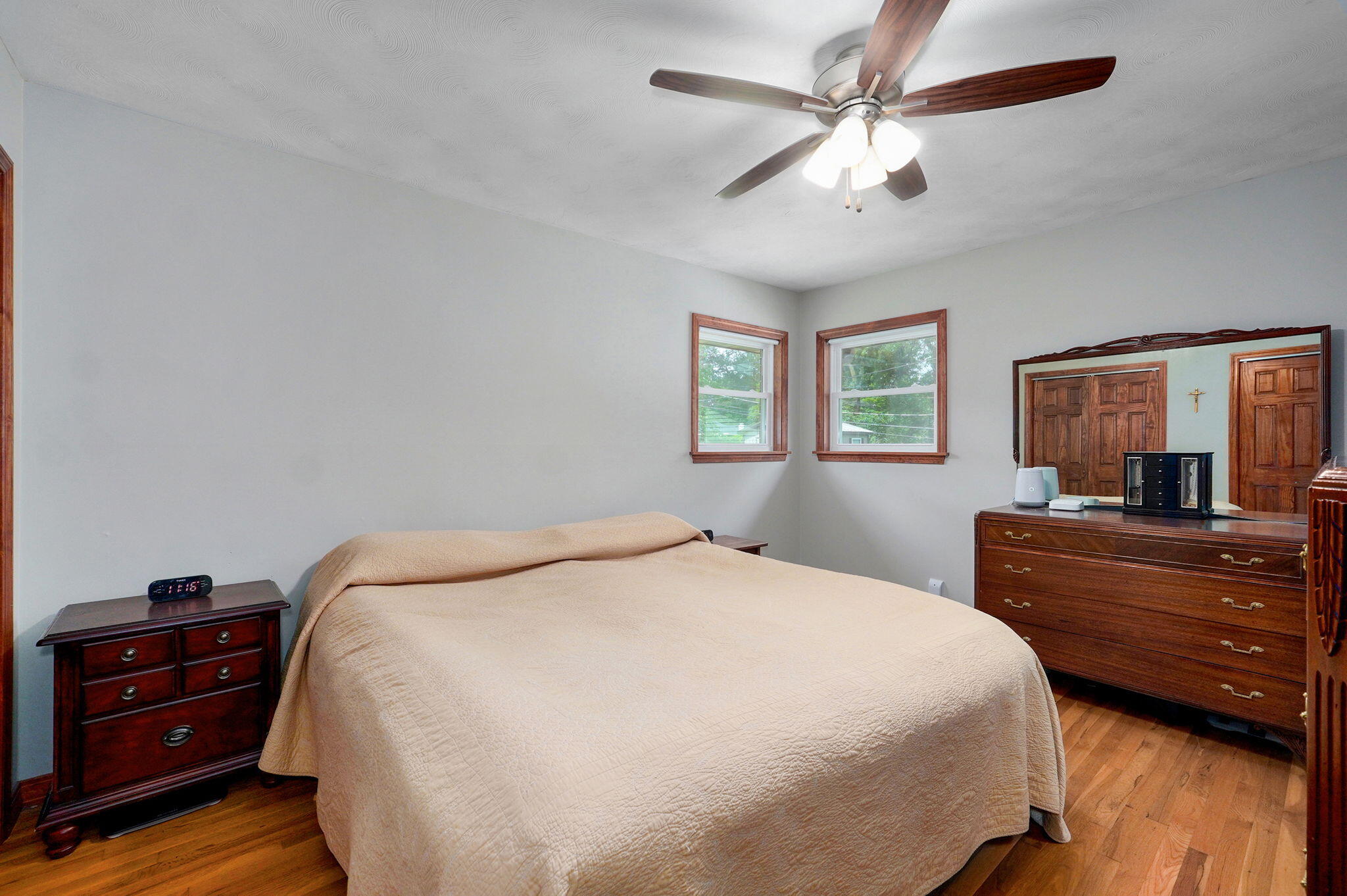 3112 East Lomita Street Property Photo 15