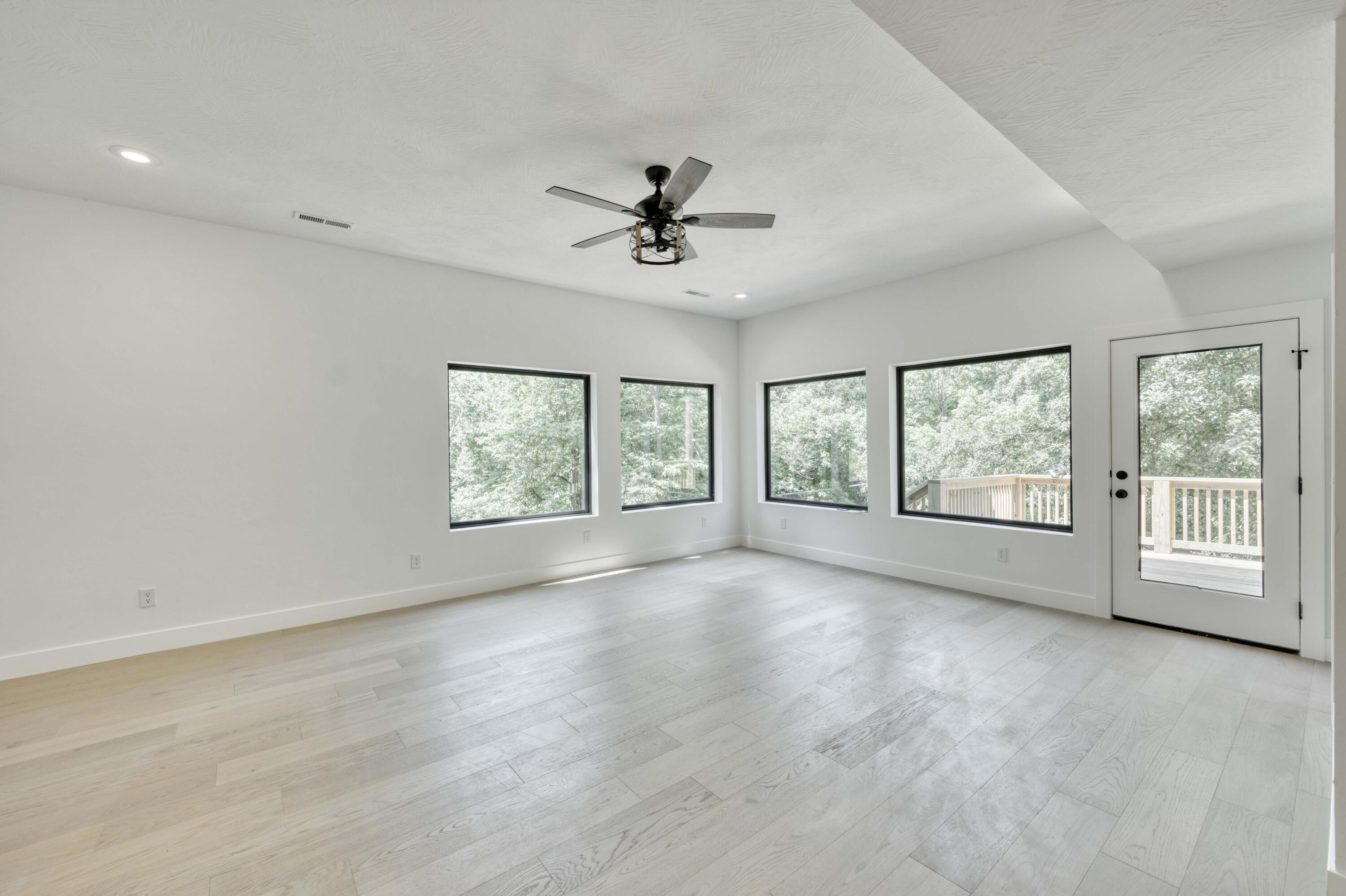 1512 West Parkview Street Property Photo 30