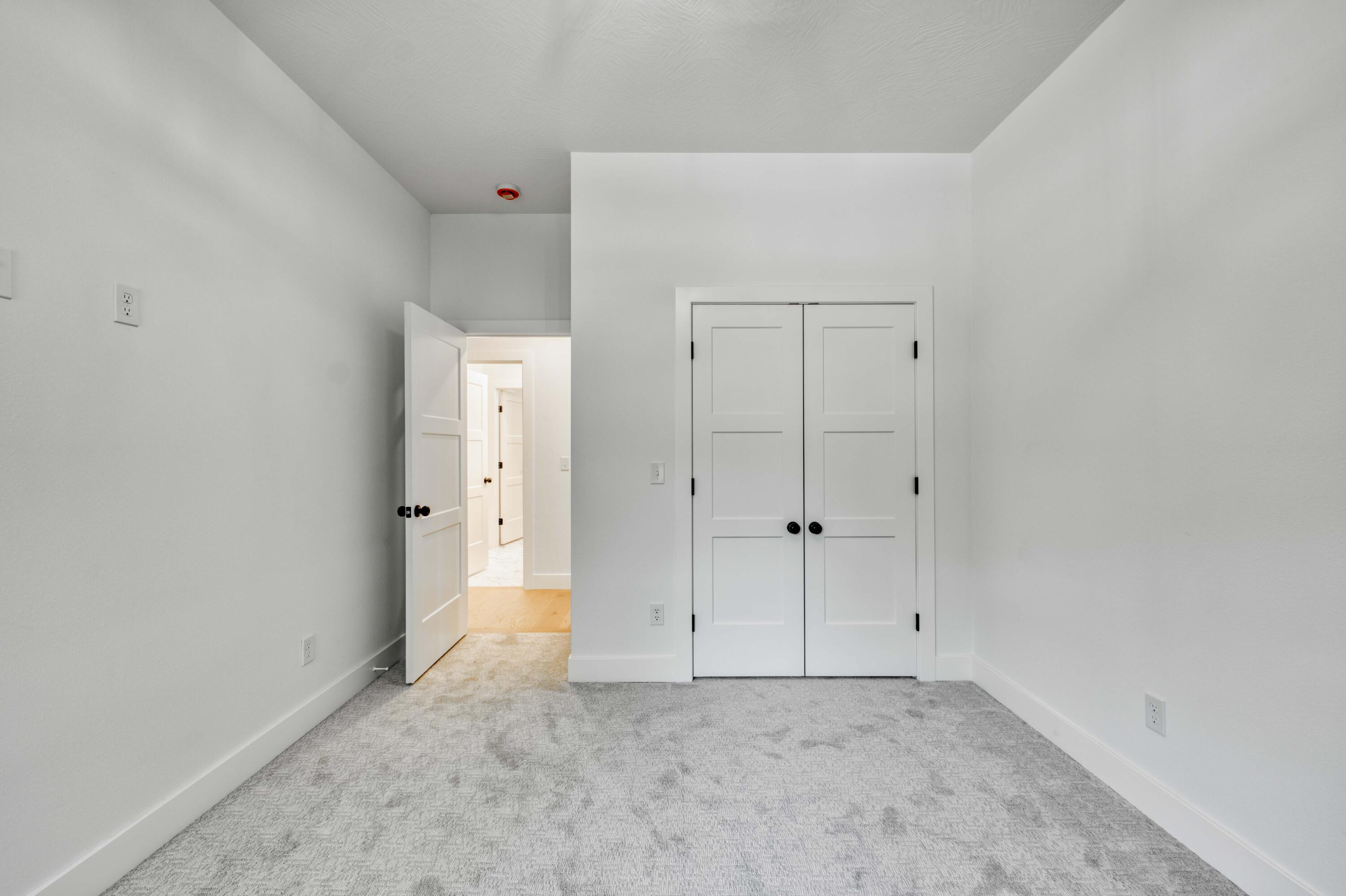 1512 West Parkview Street Property Photo 38