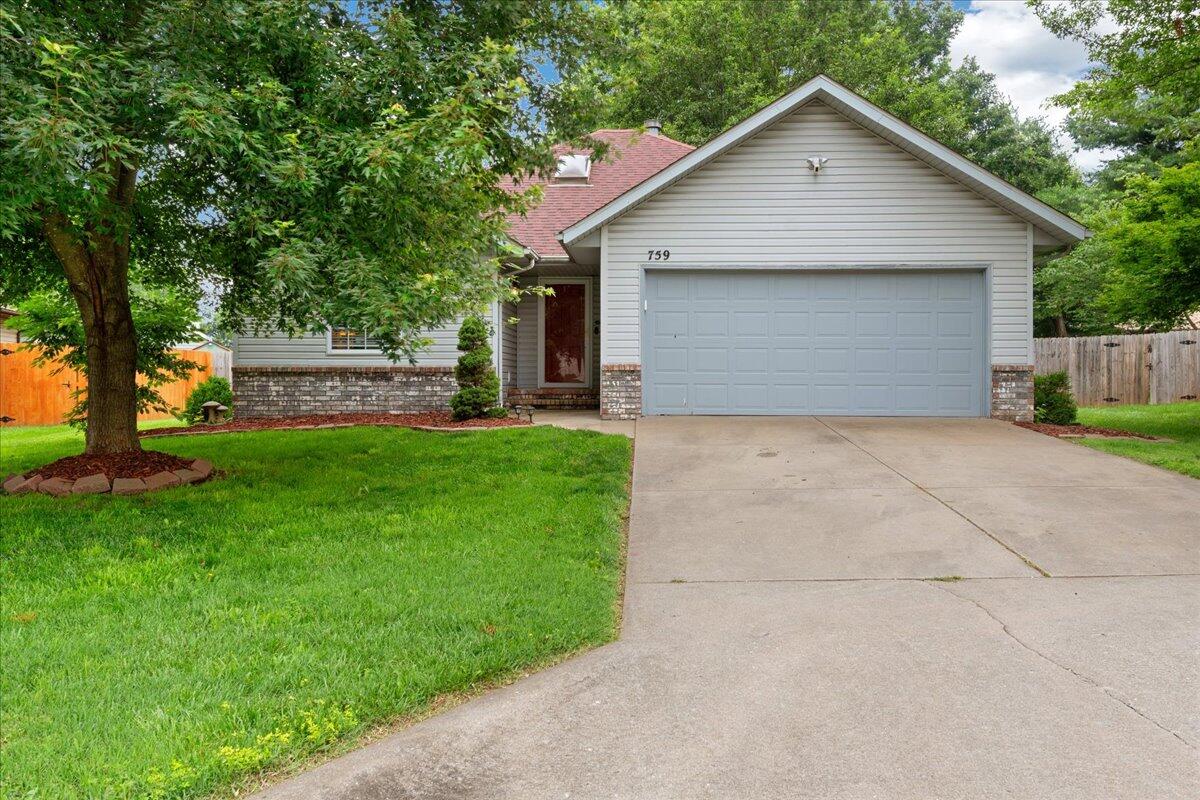 759 South Troy Avenue