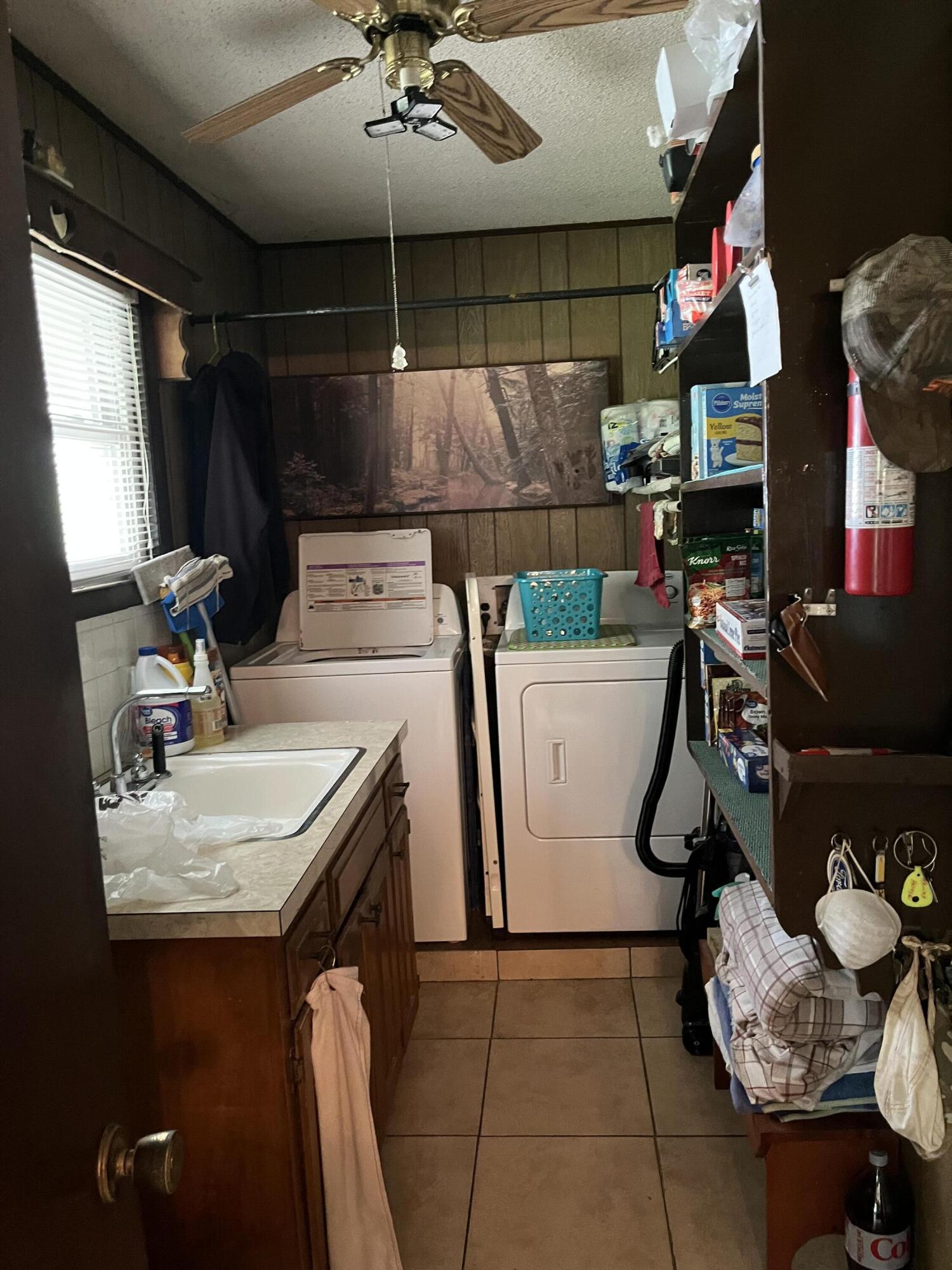 111 Robinhood Drive Property Photo 12