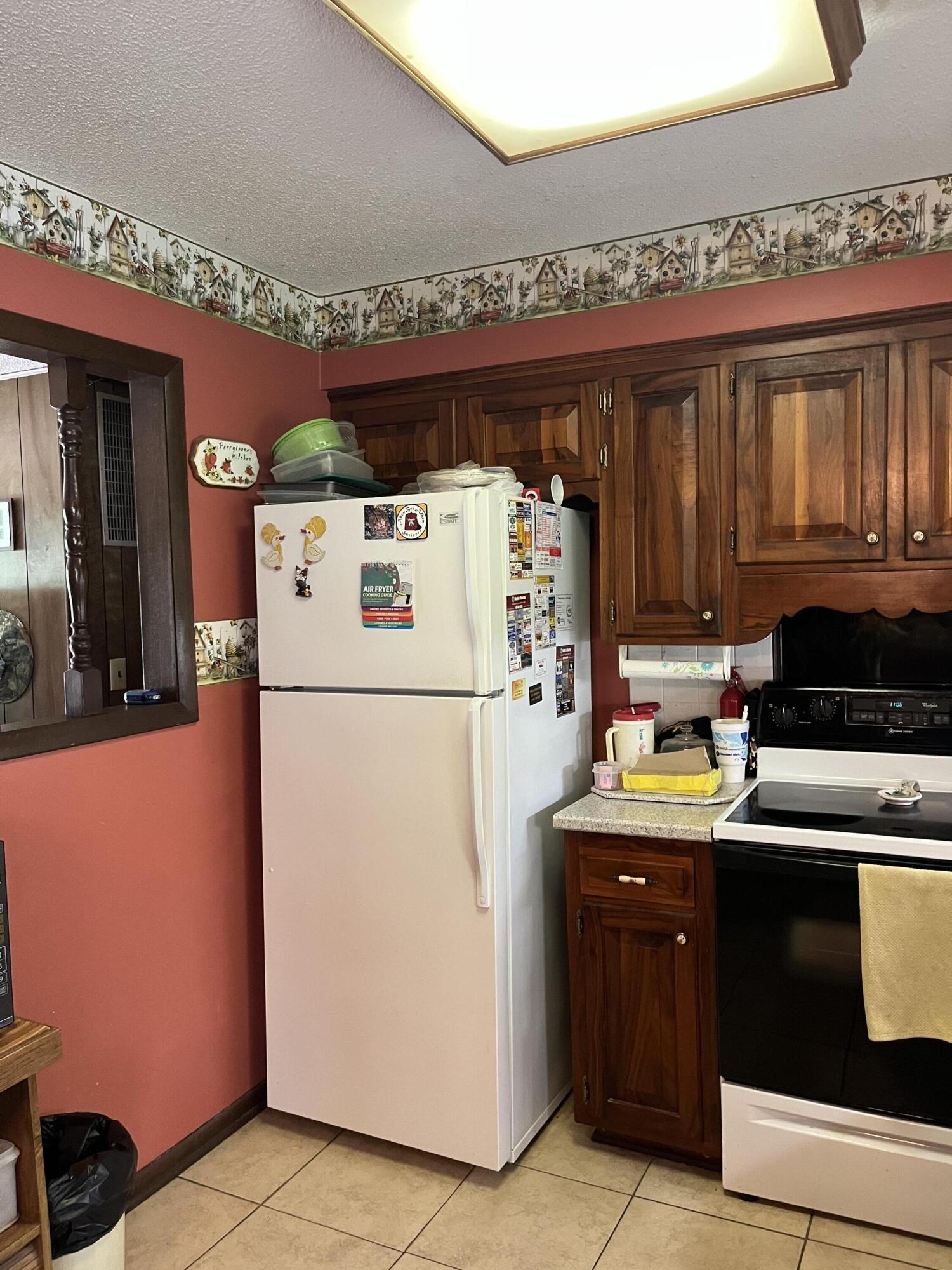 111 Robinhood Drive Property Photo 15