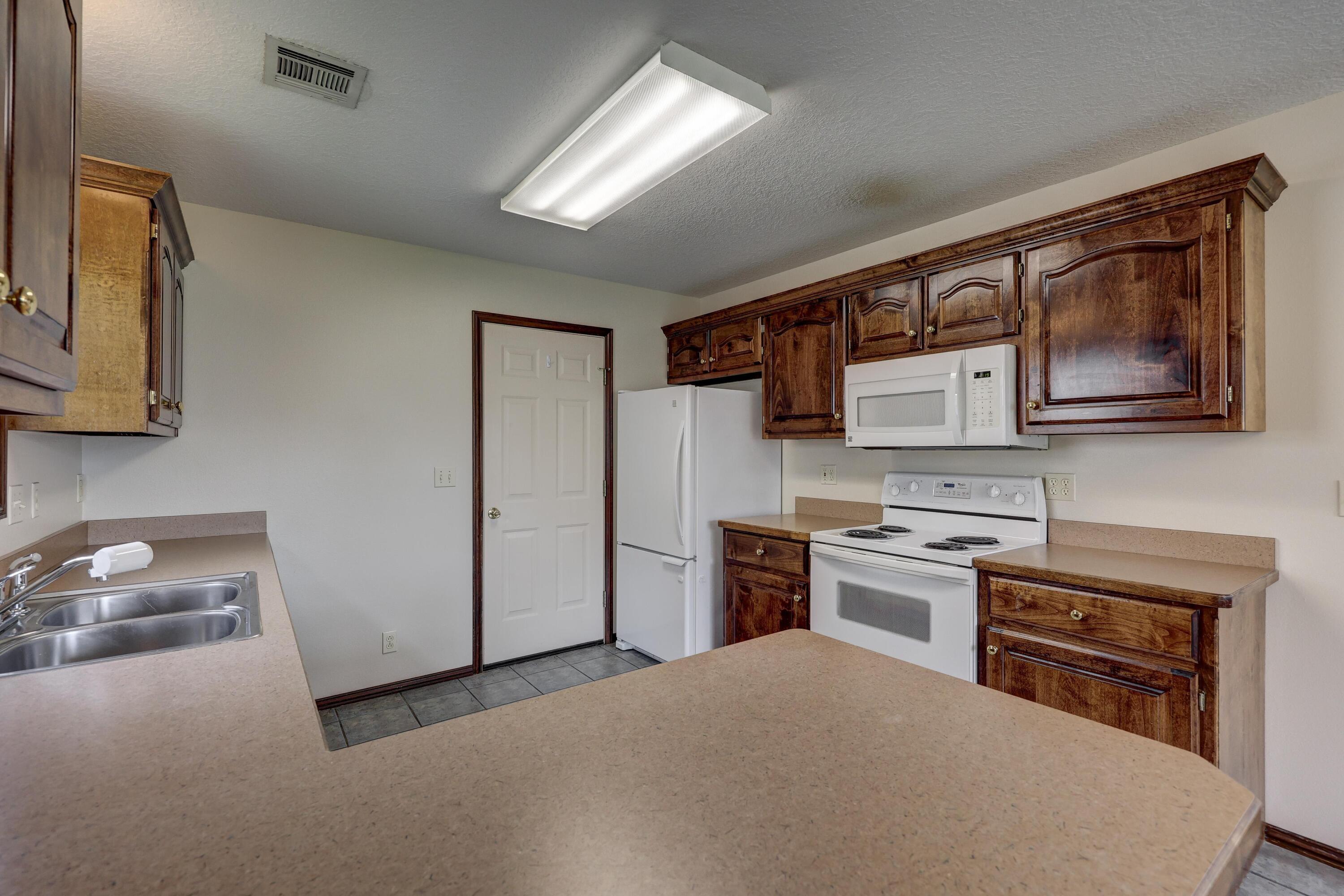 1830 South Cleveland Court Property Photo 13
